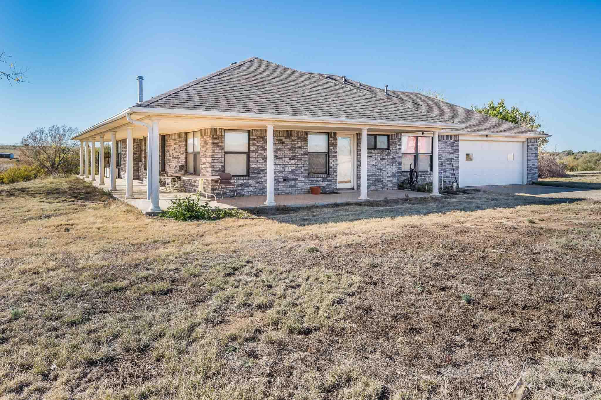 2300 E Willow Creek Drive, Amarillo, Texas image 1