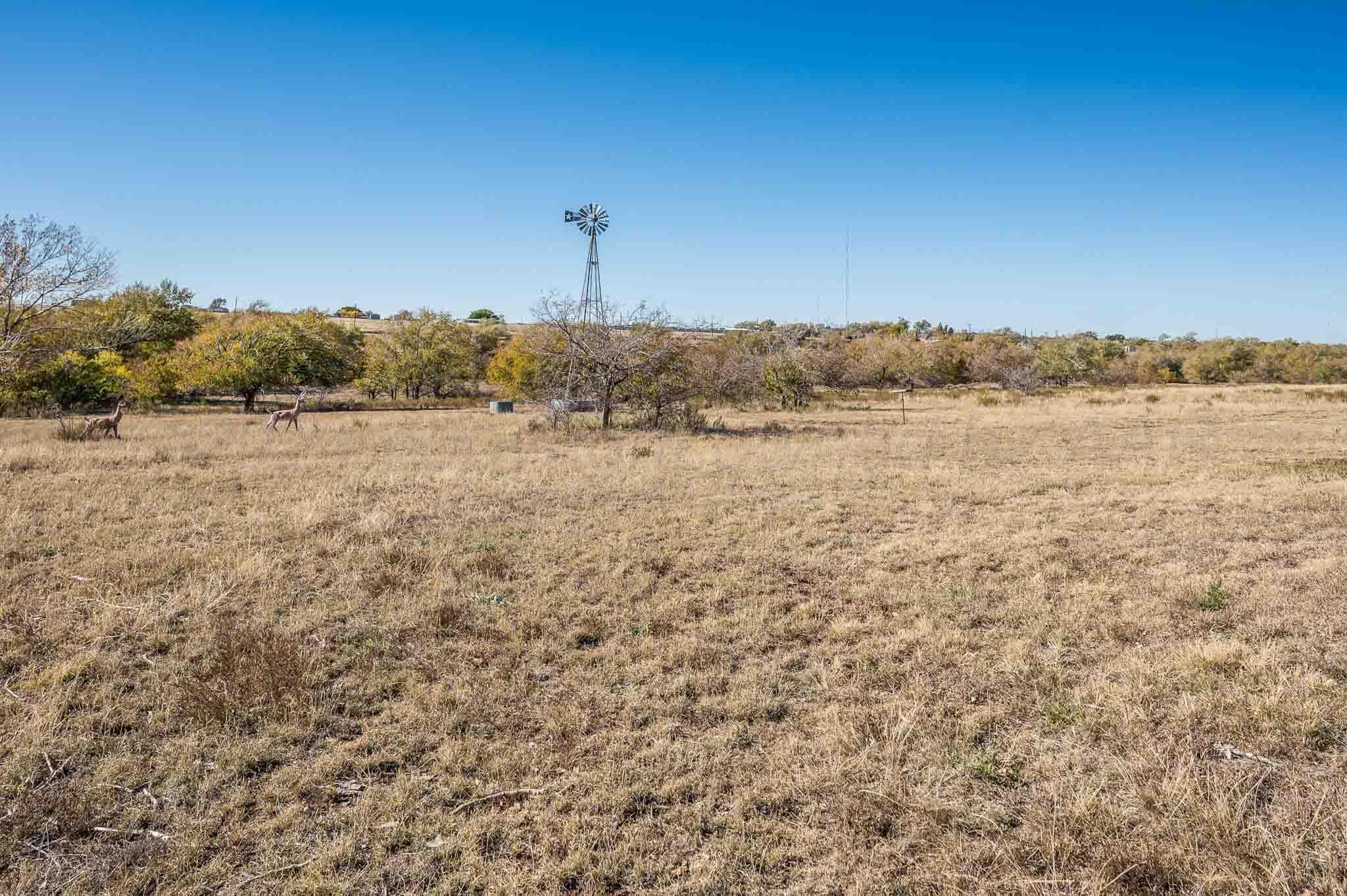 2300 E Willow Creek Drive, Amarillo, Texas image 30