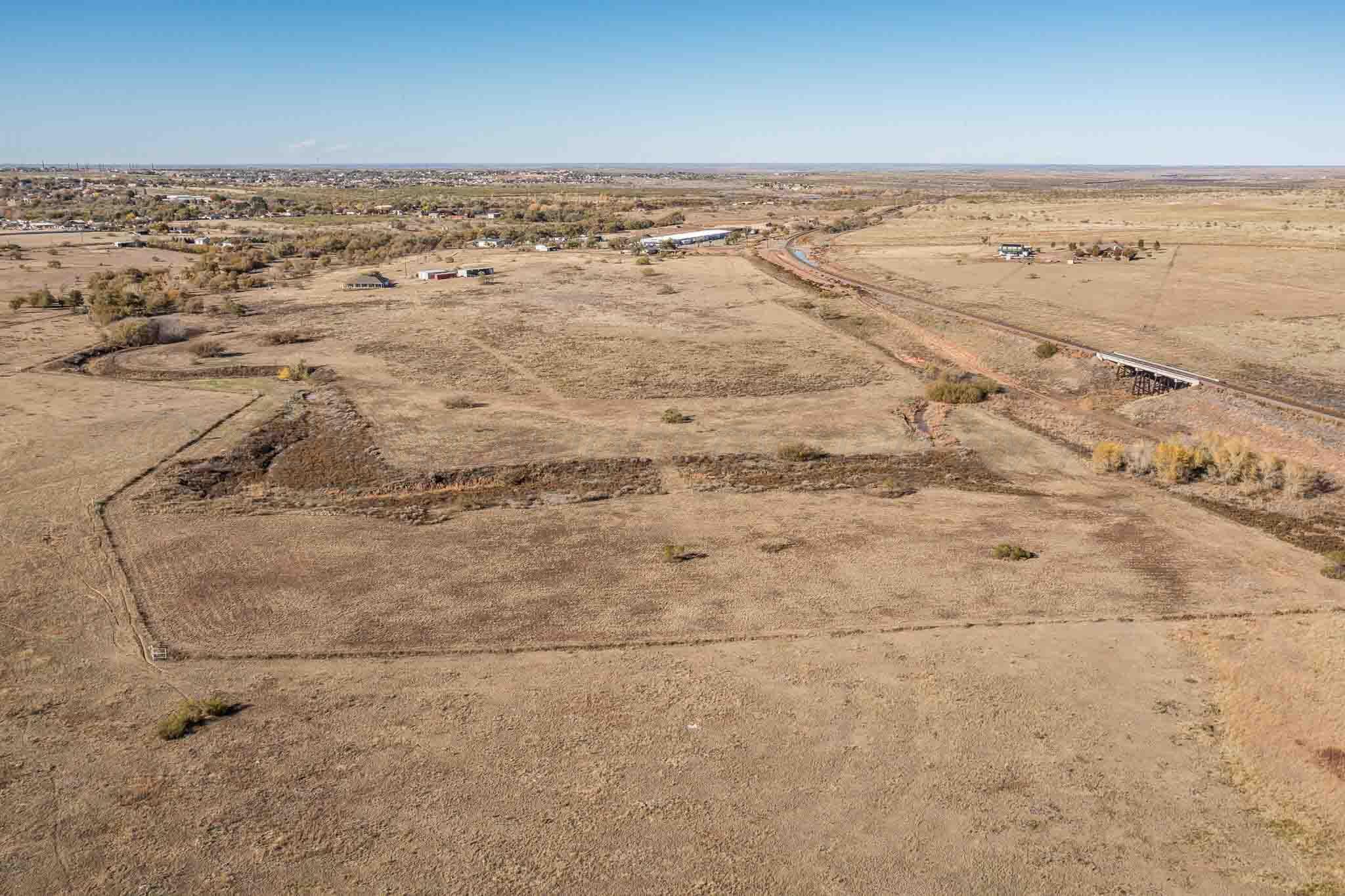 2300 E Willow Creek Drive, Amarillo, Texas image 41