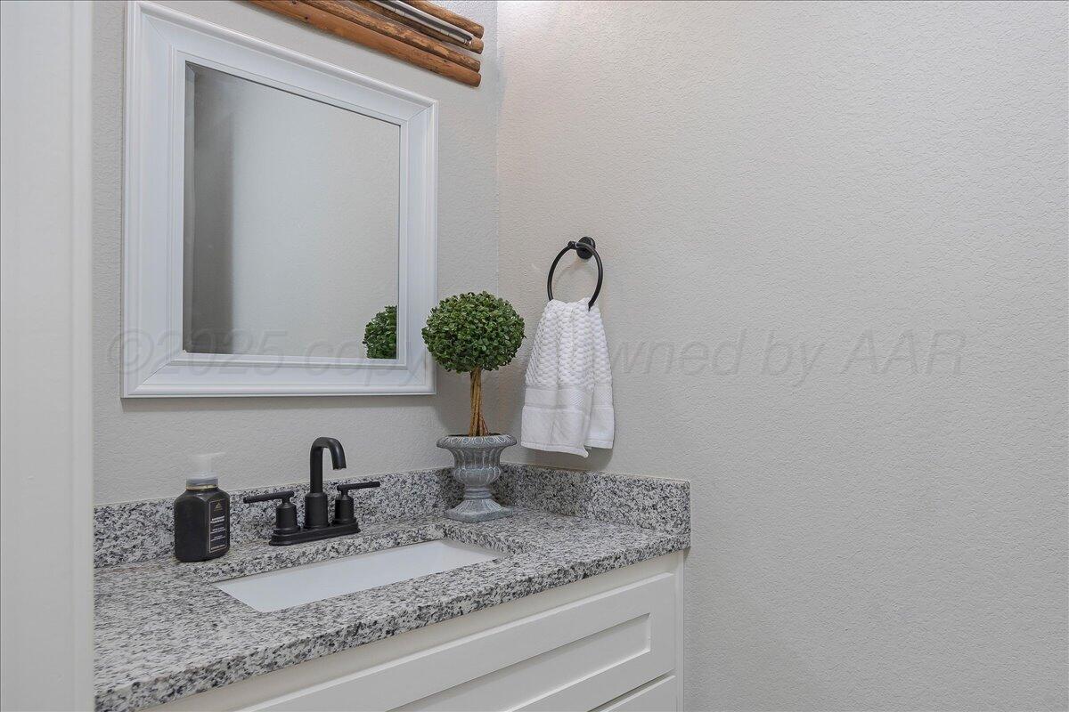 14059 Lobelia Place, Amarillo, Idaho image 23