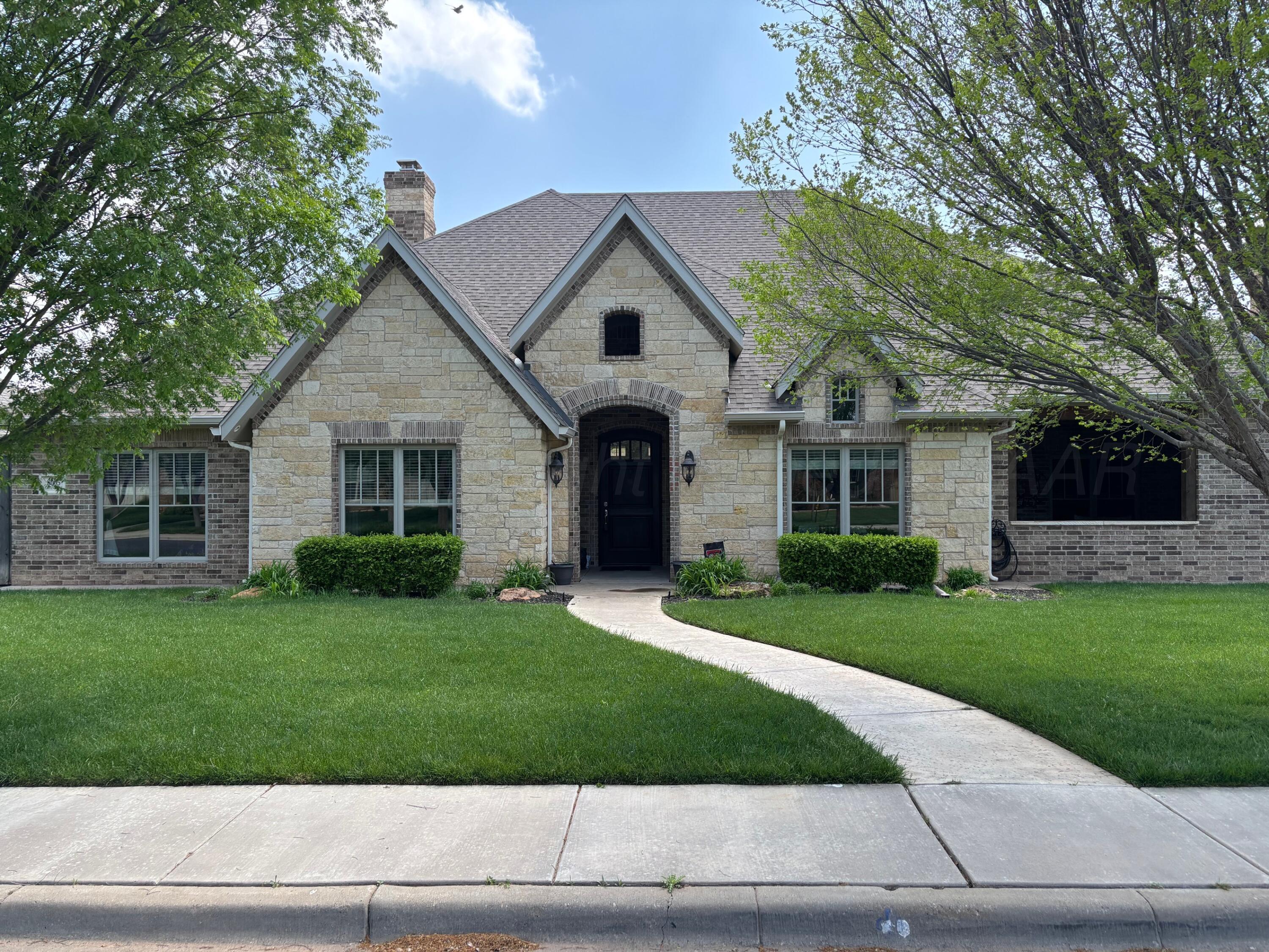 8005 Greenbriar Drive, Amarillo, Texas image 1