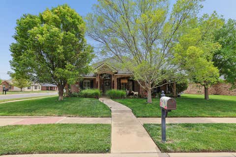 Homes For Sale - 7901 Vail Drive<br/> Amarillo, TX 79118