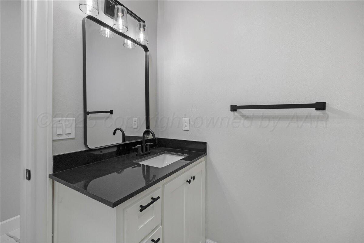 907 N Oak Avenue, Panhandle, Alaska image 25