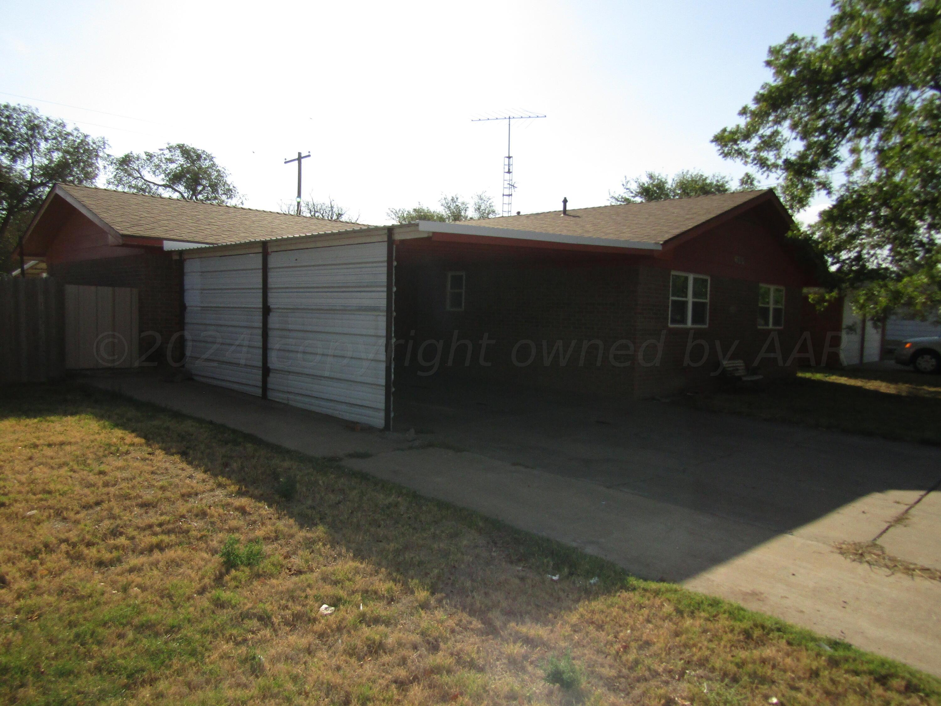 614 Ave J, Hereford, Texas image 3