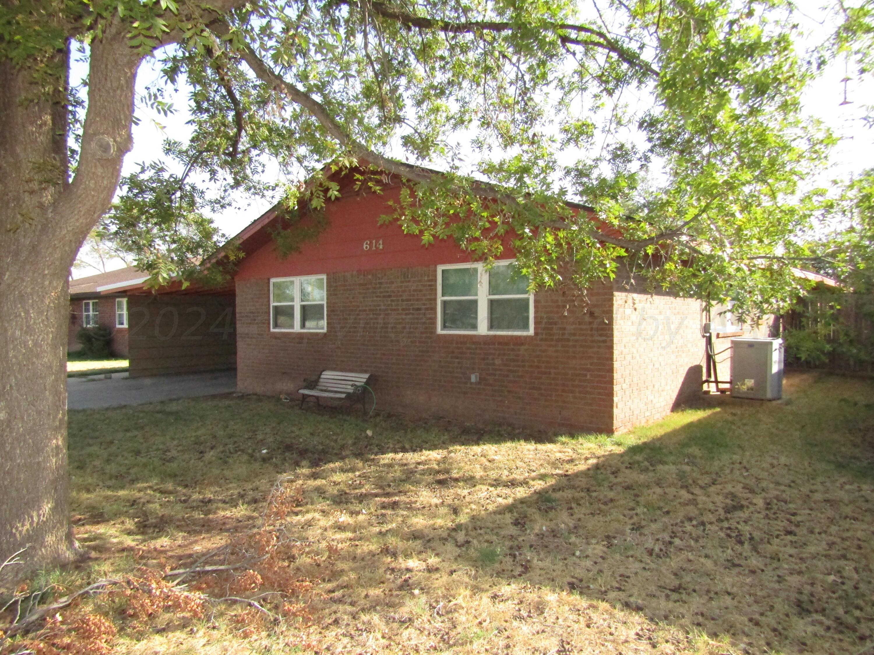 614 Ave J, Hereford, Texas image 4