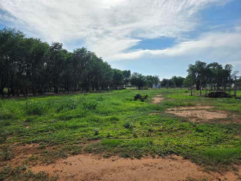 Vacant Land For Sale - 1101 Avenue B Ne<br/> Childress, TX 79201