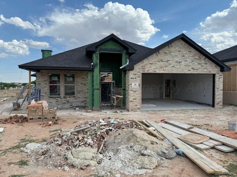 Mobile Home For Sale - 19 Gagestone Drive<br/> Canyon, TX 79015