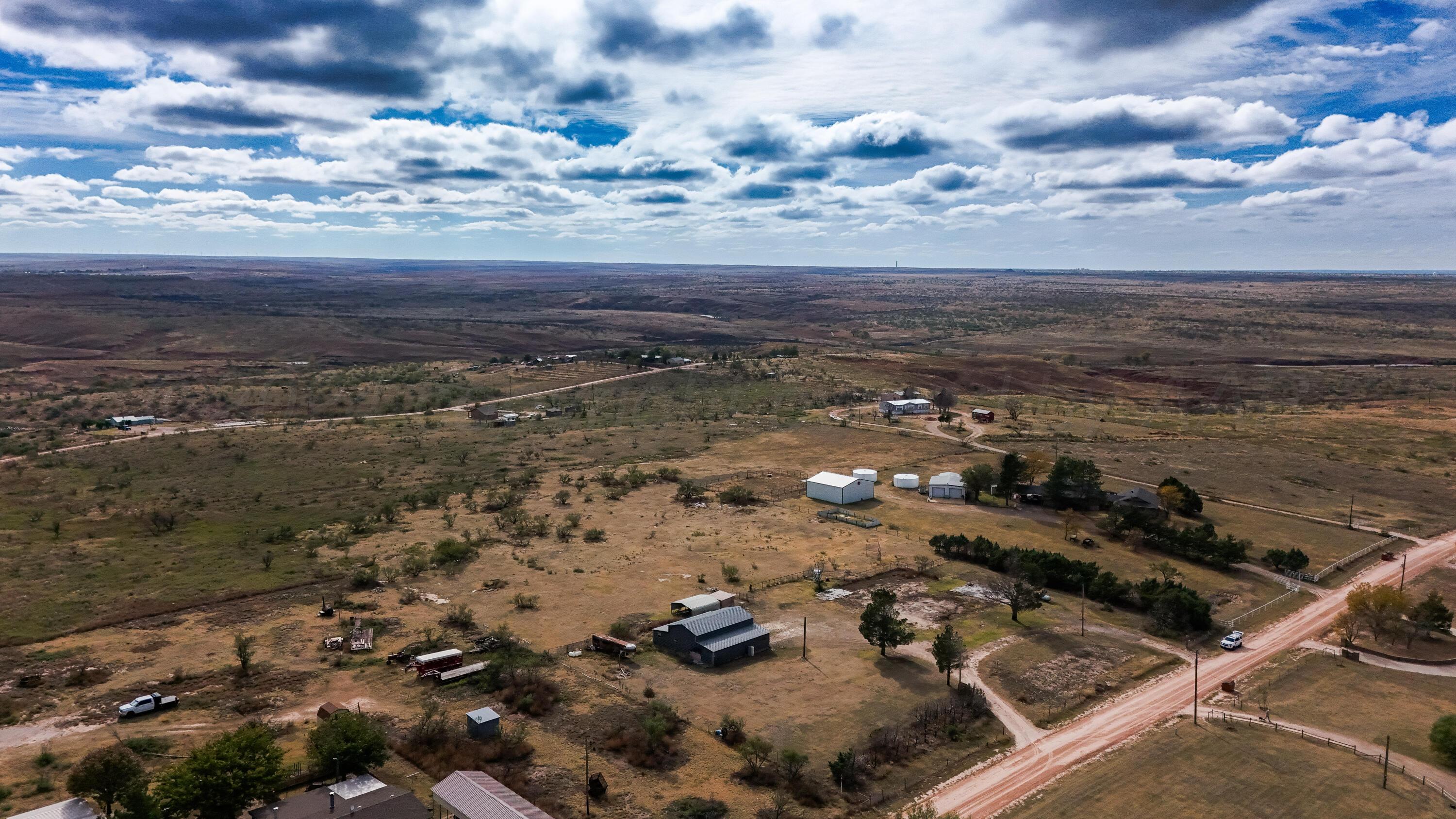 626 Sunset Lane, Fritch, Texas image 3