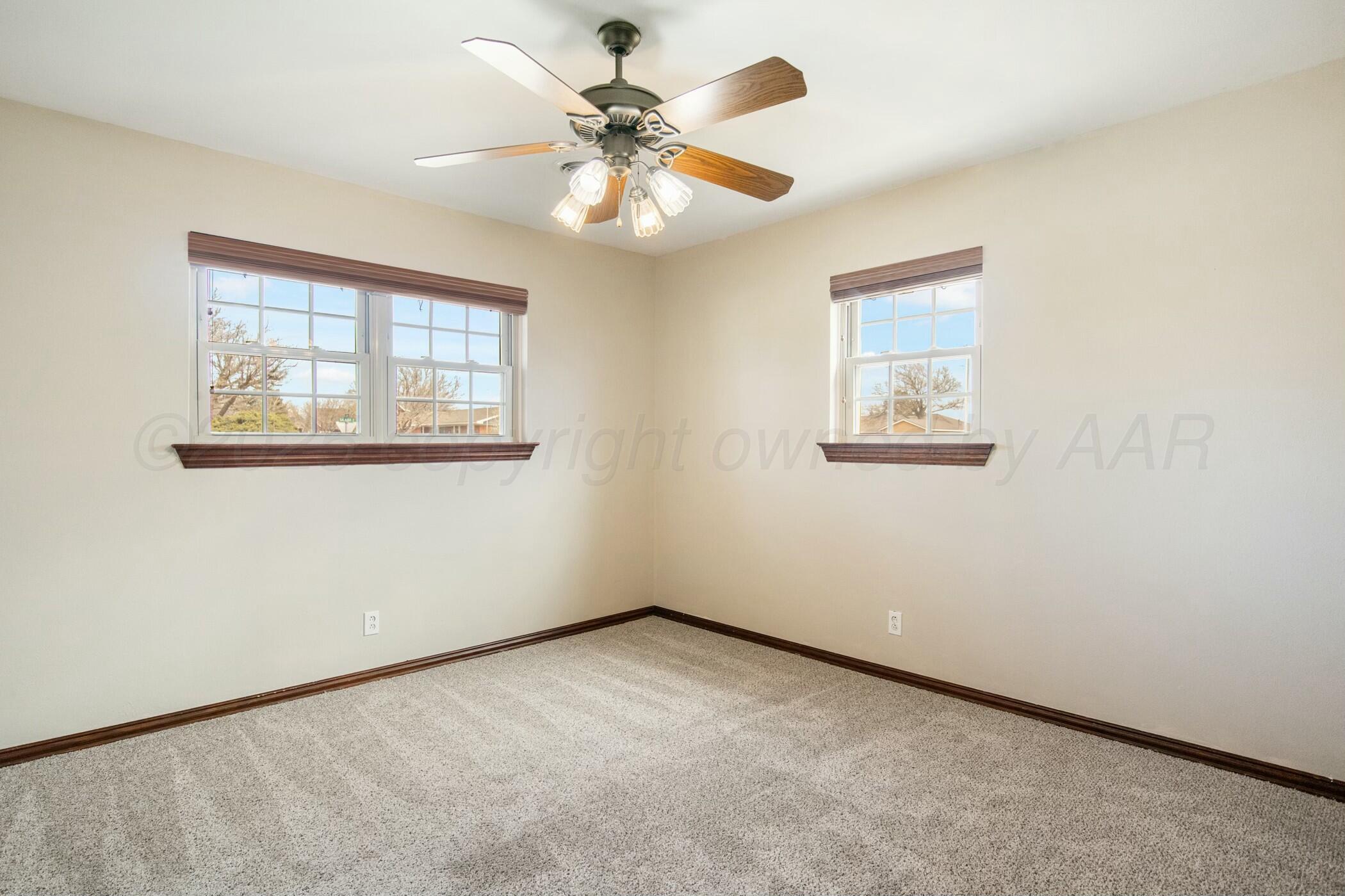 118 Galahad Street Street, Borger, Idaho image 22