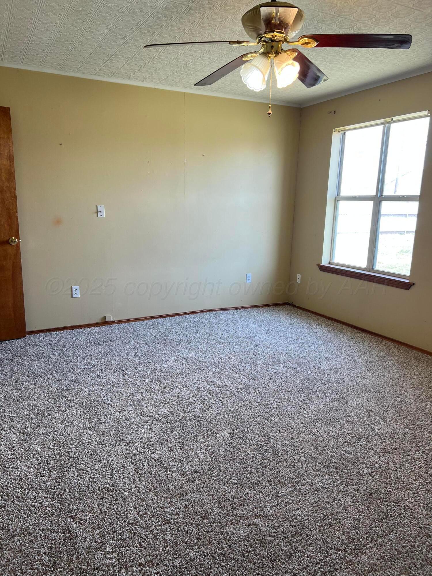 715 Ave Q, Sunray, Texas image 13
