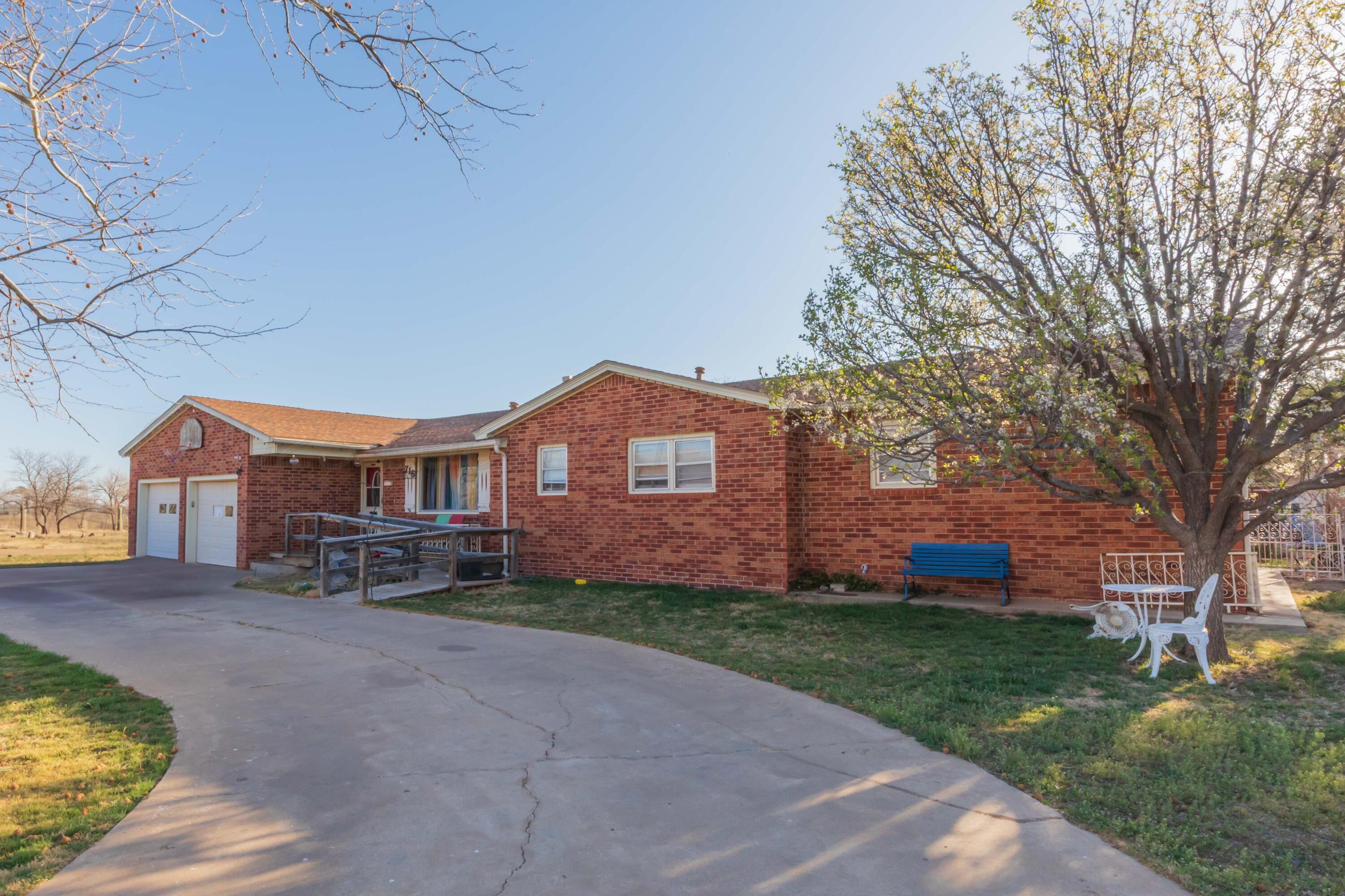 716 N Armstrong Avenue, Tulia, Texas image 3