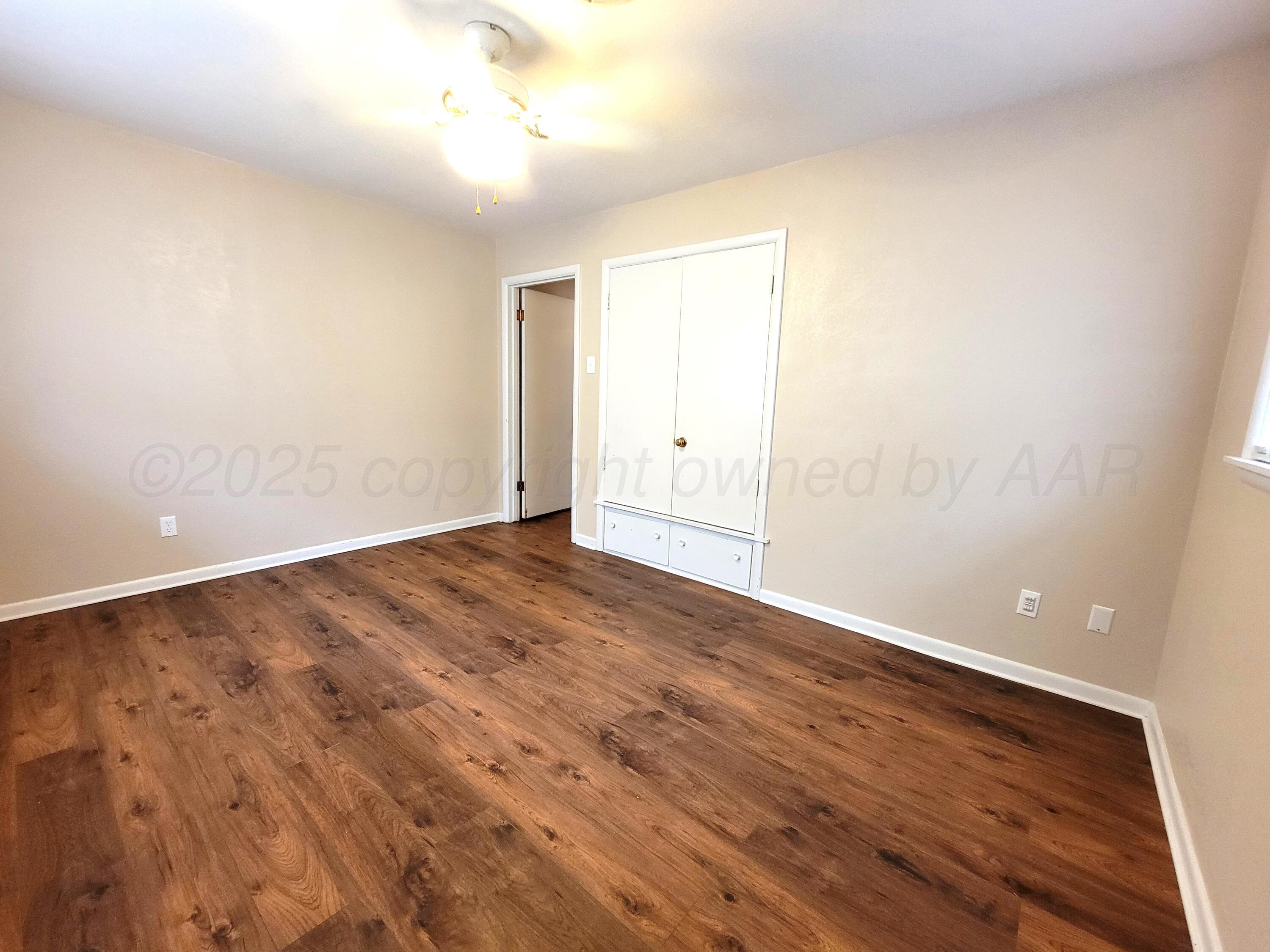 2115 N Chestnut Drive, Pampa, Texas image 13