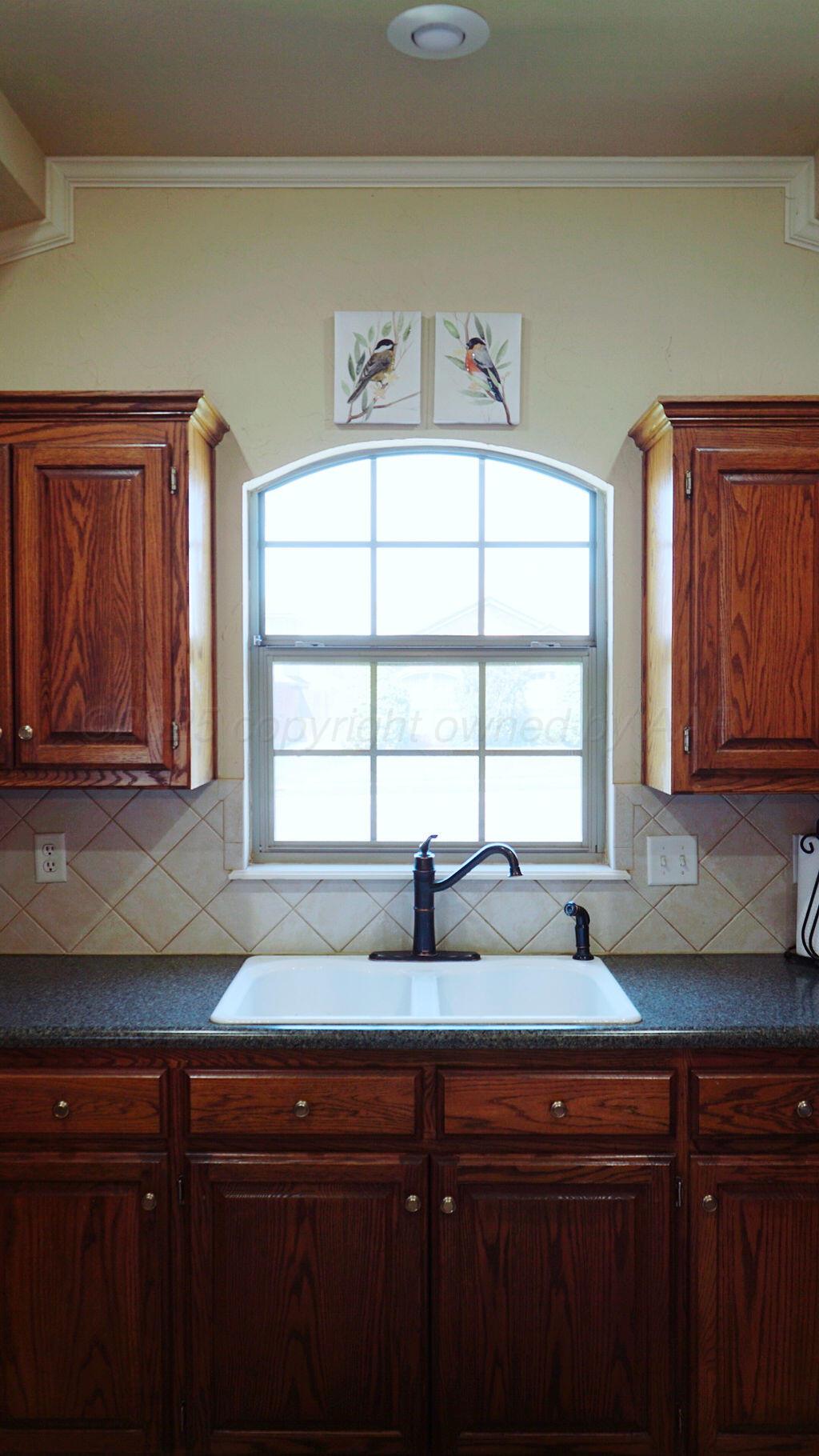 8301 El Paso Drive, Amarillo, Alaska image 14