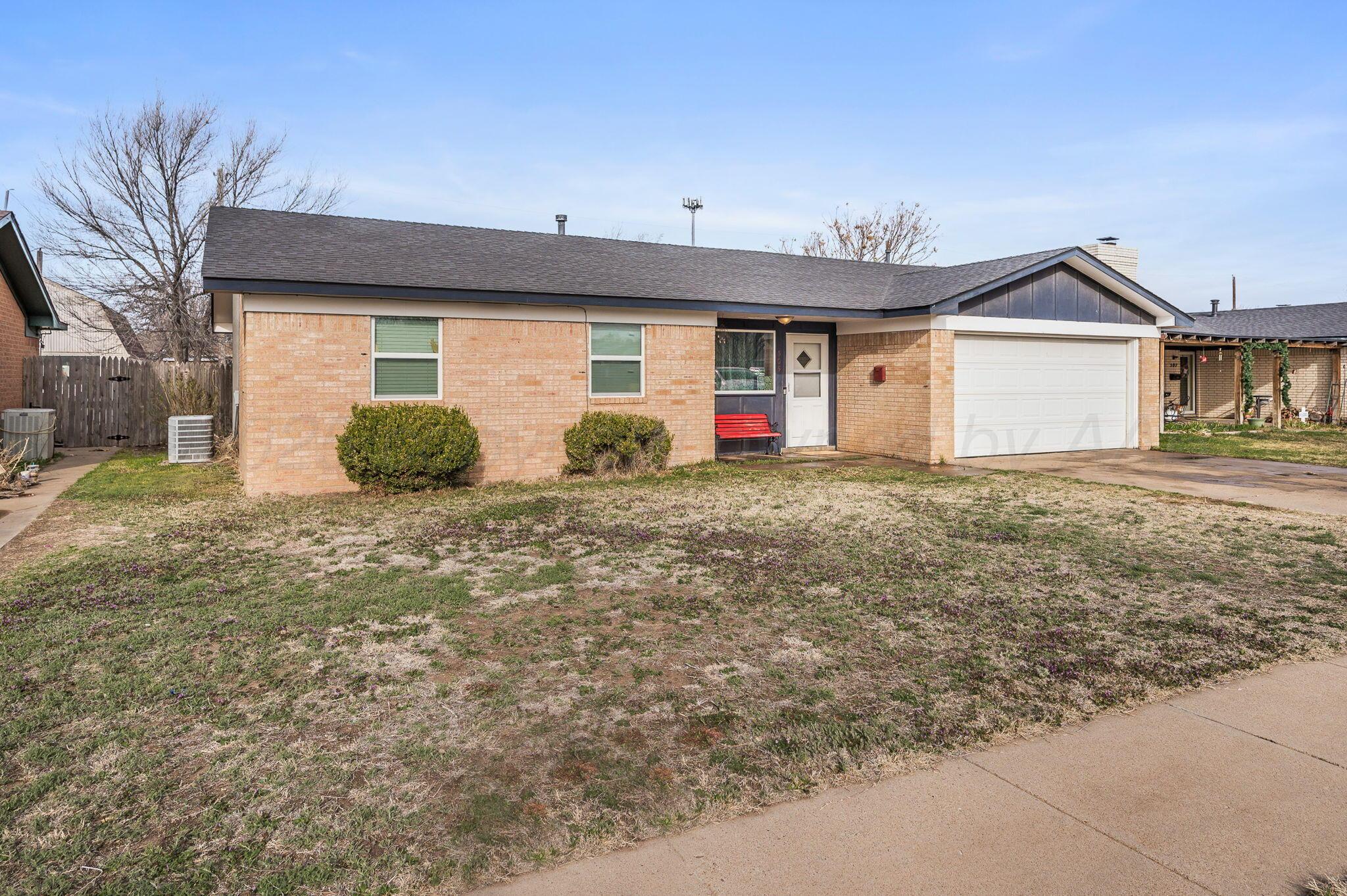 505 Willow Avenue, Dumas, Texas image 2