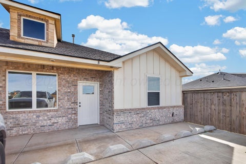 Homes For Rent - 13825 Periwinkle Unit B Drive<br/> Canyon, TX 79119