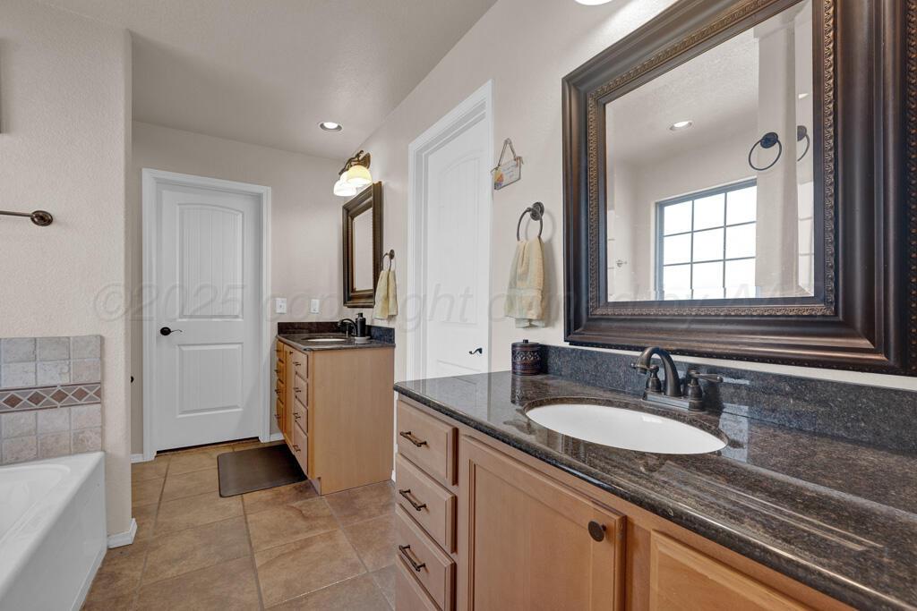 8301 Irvington Court, Amarillo, Idaho image 13