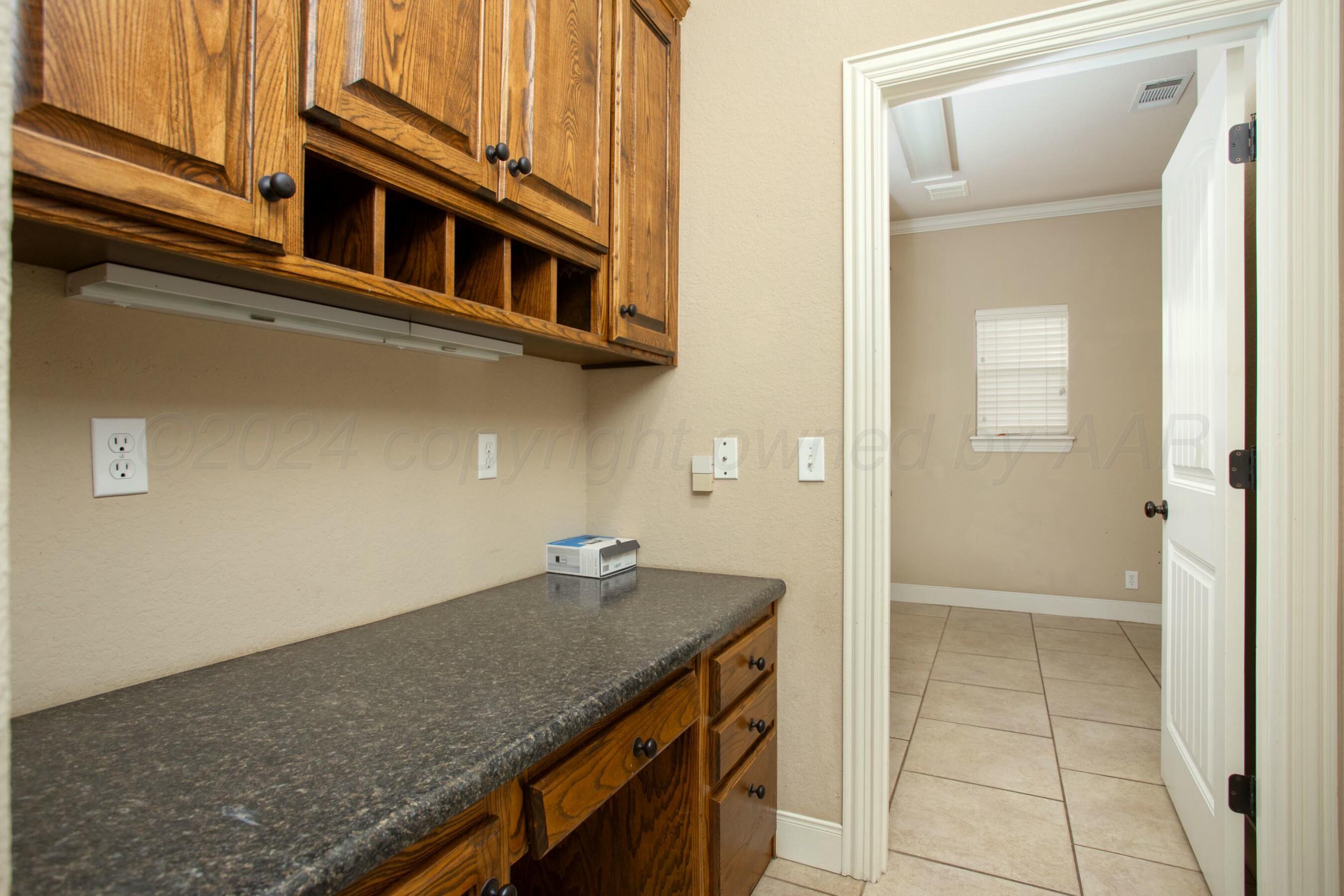 8620 Cortona Drive, Amarillo, Idaho image 28