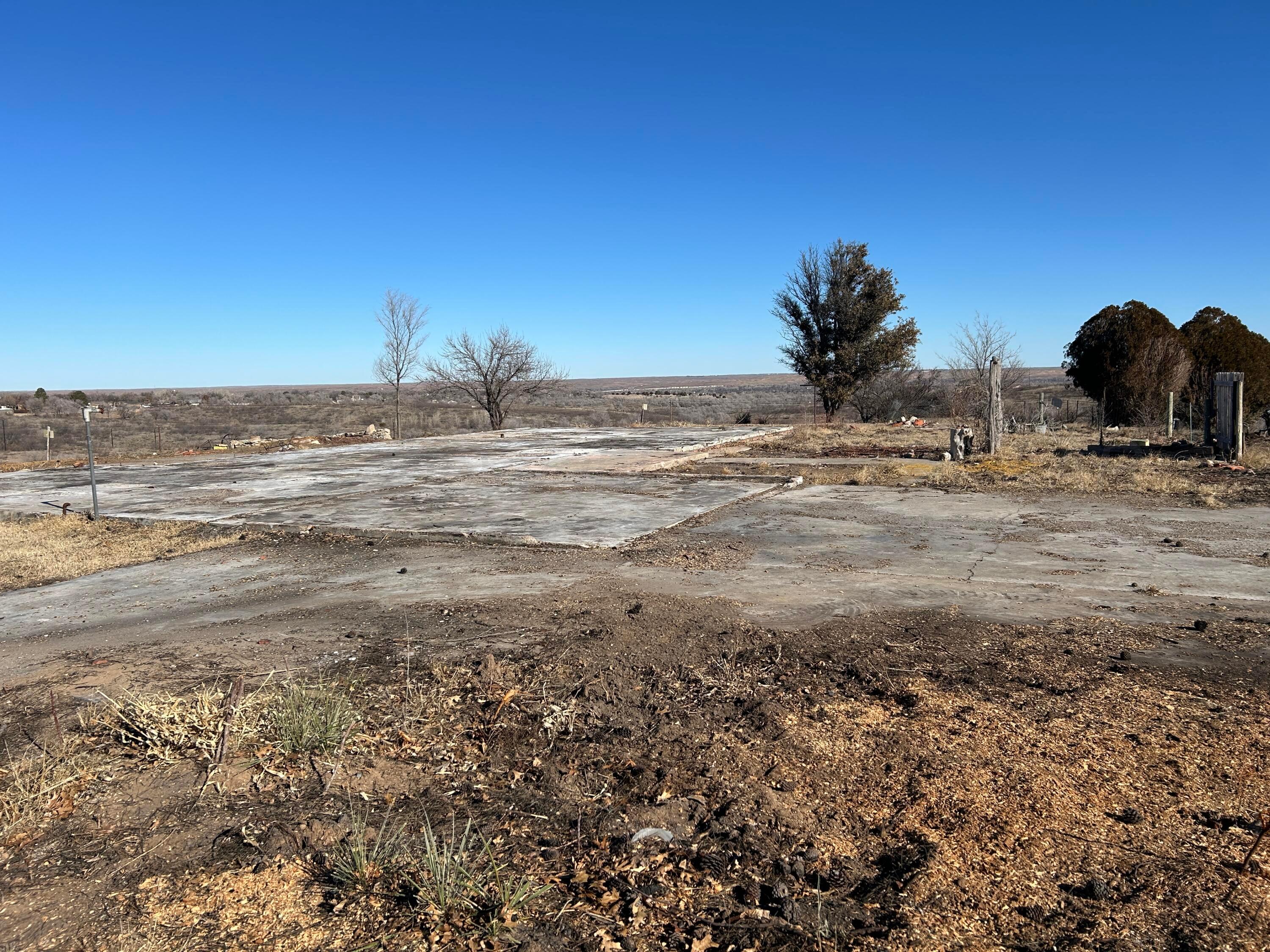 405 Jason Street, Canadian, Texas image 1