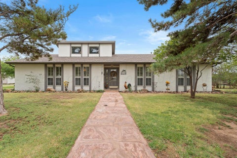 Homes For Sale - 3982 Tascosa Road<br/> Amarillo, TX 79124