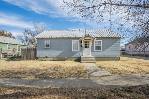 Homes For Sale - 420 N Nelson Street<br/> Pampa, TX 79065