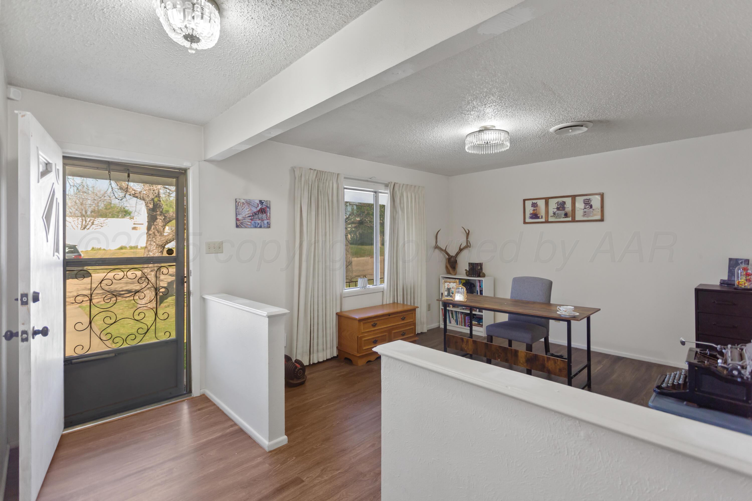 304 Locust Street, Darrouzett, Alaska image 3