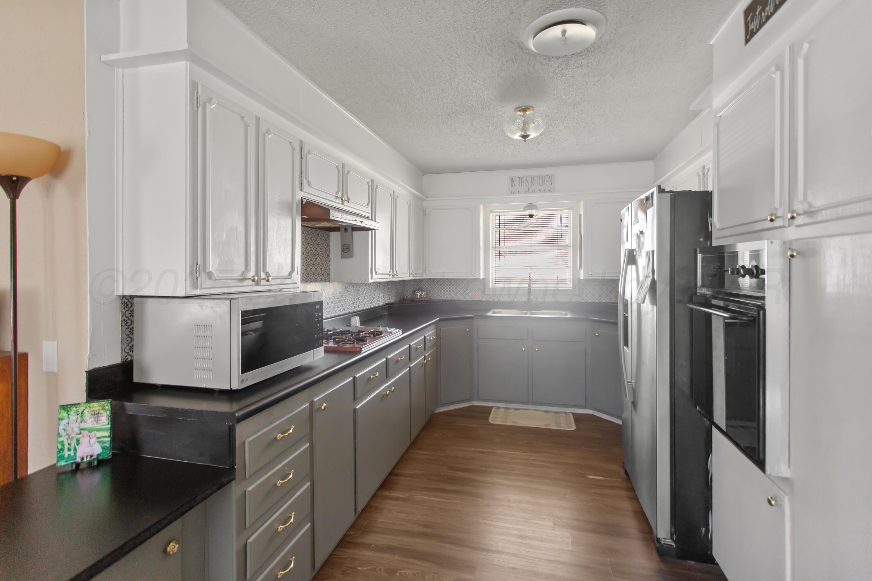 304 Locust Street, Darrouzett, Alaska image 13
