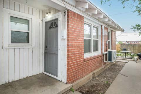 Apartment For Rent - 2304-3 SW 8th Avenue<br/> Amarillo, TX 79106