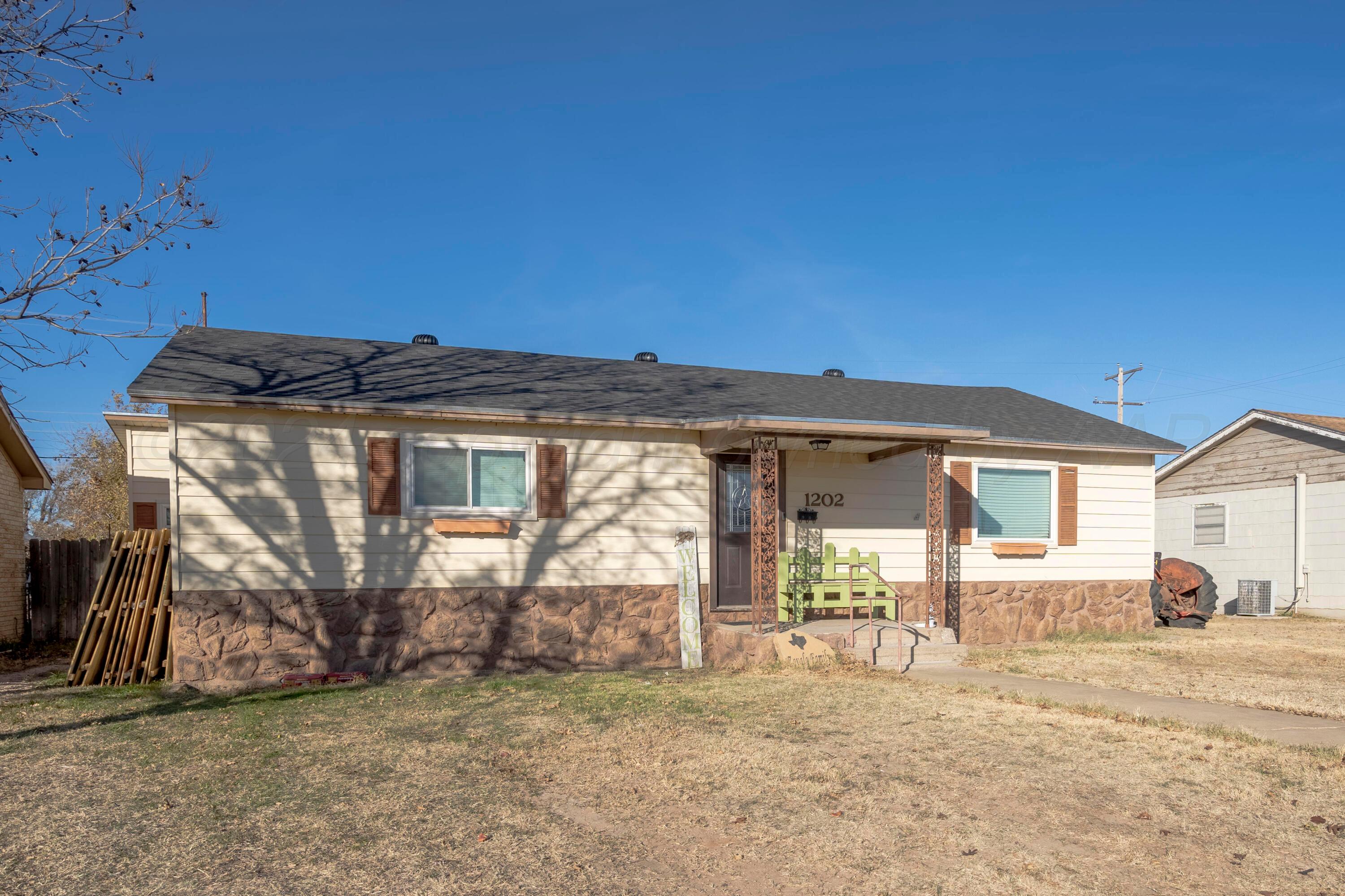 1202 Wisconsin Street, Borger, Texas image 1