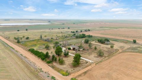 Homes For Sale - 2723 Cr O<br/> Friona, TX 79035