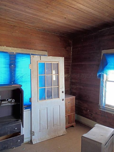 Homes For Sale - 328 N Austin Avenue<br/> Tulia, TX 79088
