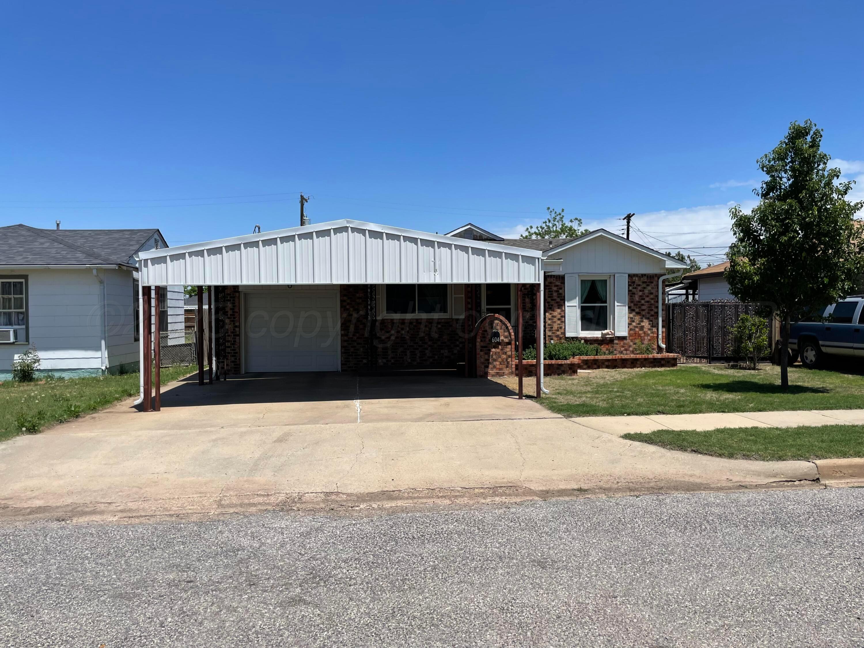 604 N Deane Drive, Pampa, Idaho image 1