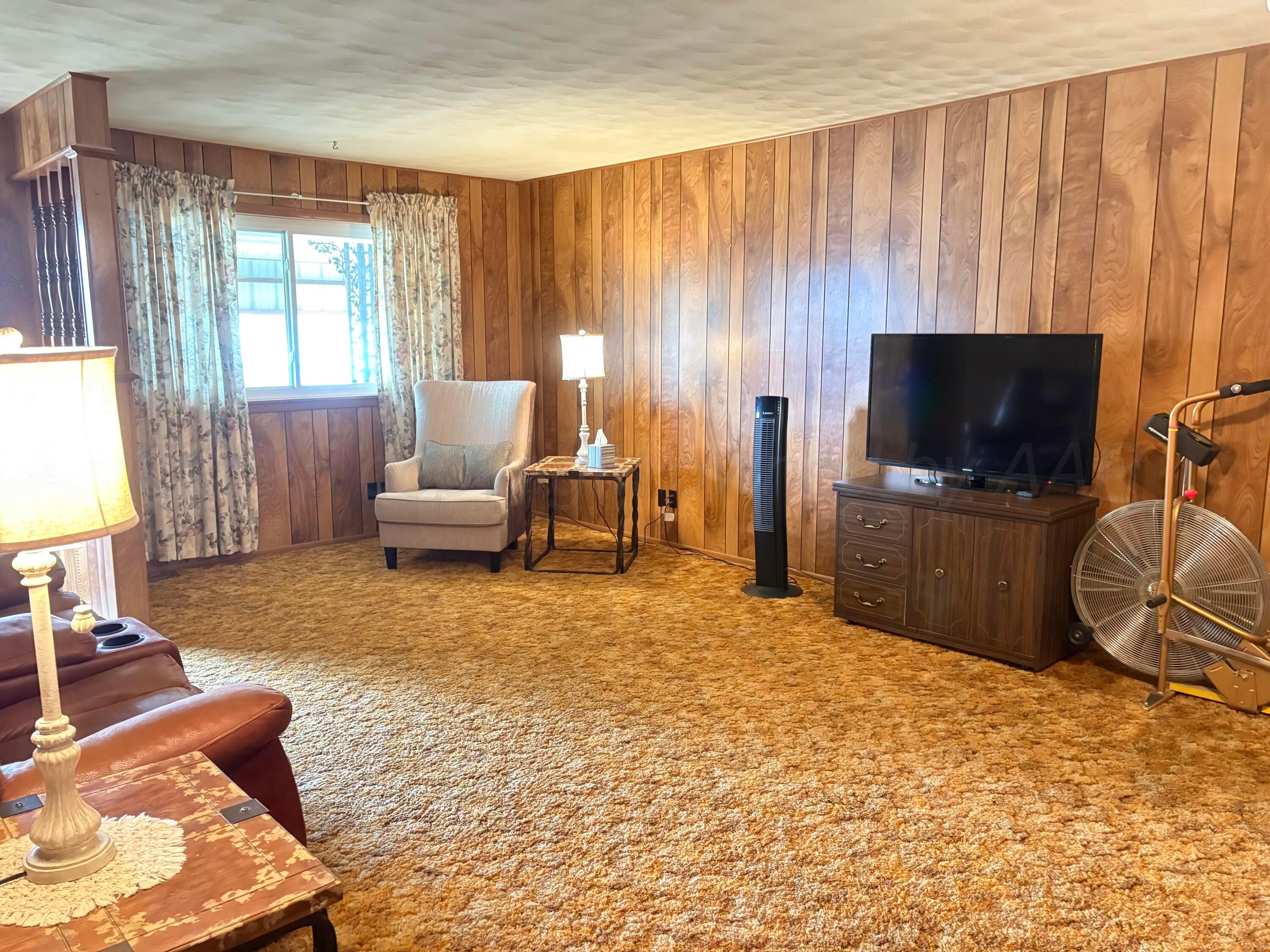 604 N Deane Drive, Pampa, Idaho image 3