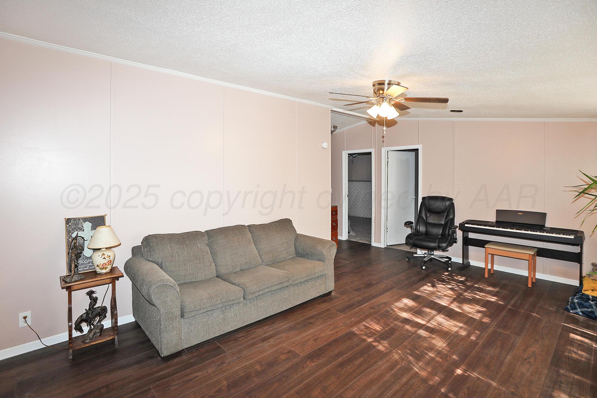 7750 Cliffside Road, Amarillo, Idaho image 2