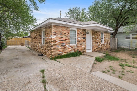 Homes For Rent - 819-B N Apache Street<br/> Amarillo, TX 79107