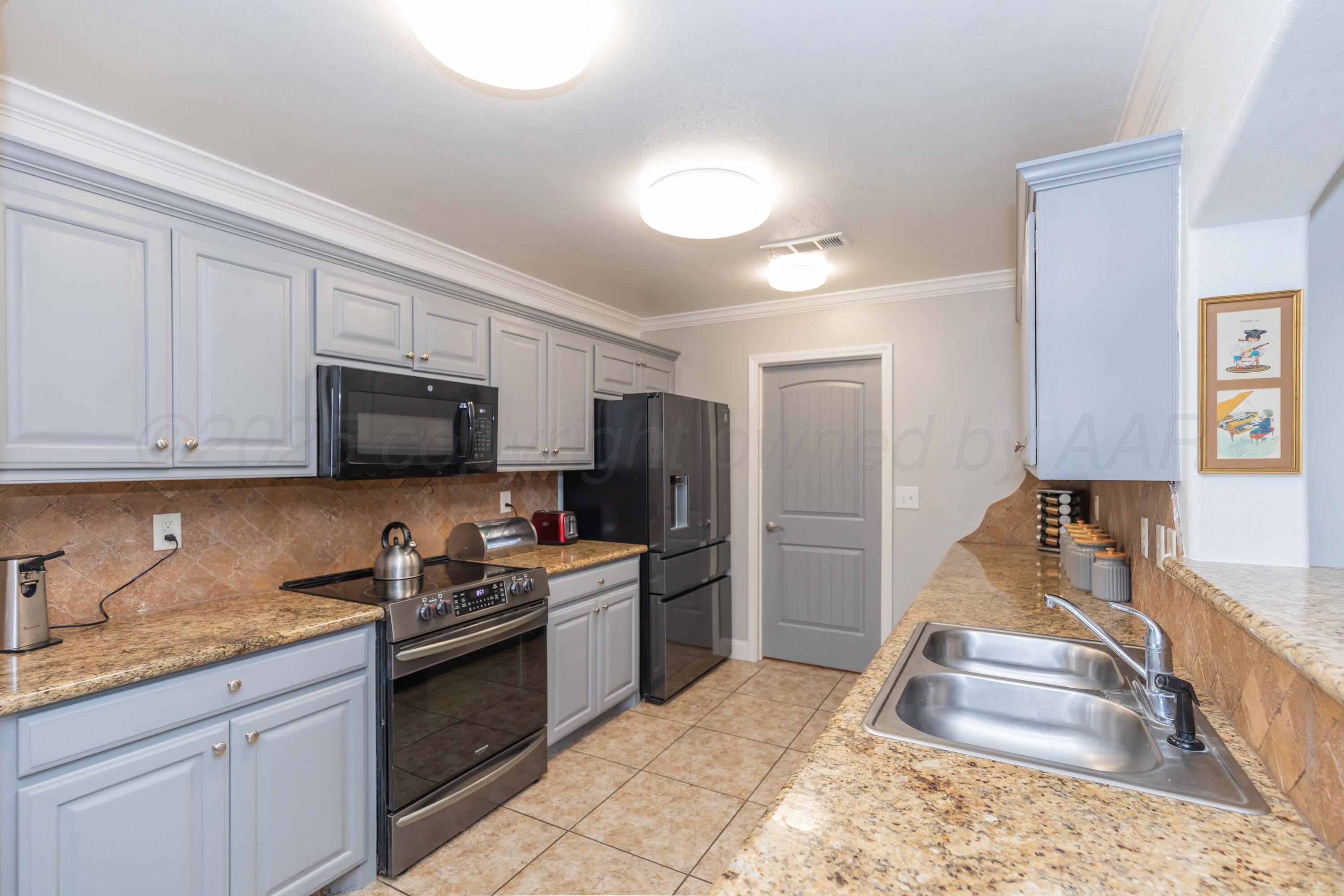 7304 Albany Drive, Amarillo, Alaska image 7