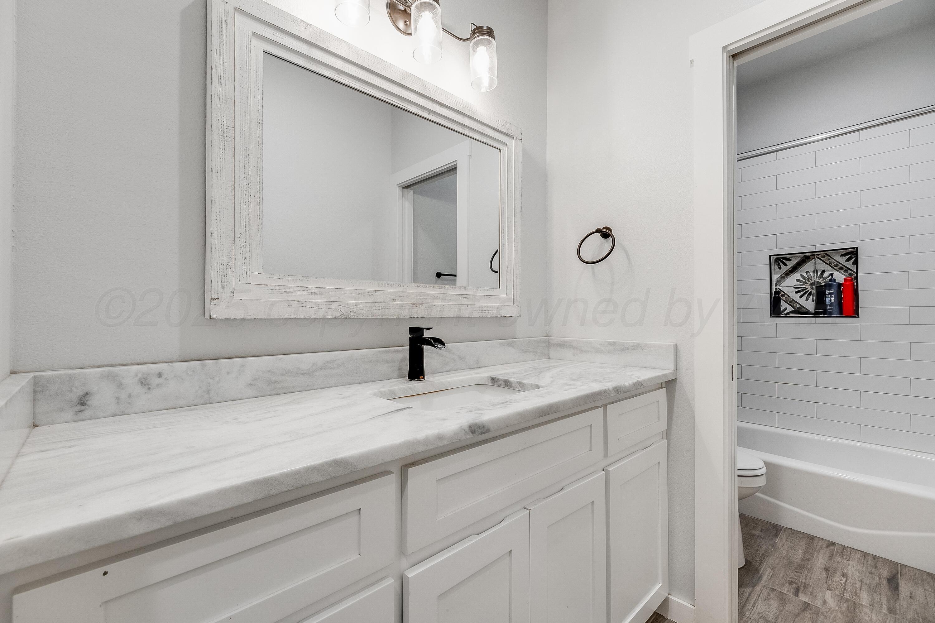 9510 Wiggains Lane, Amarillo, Idaho image 24