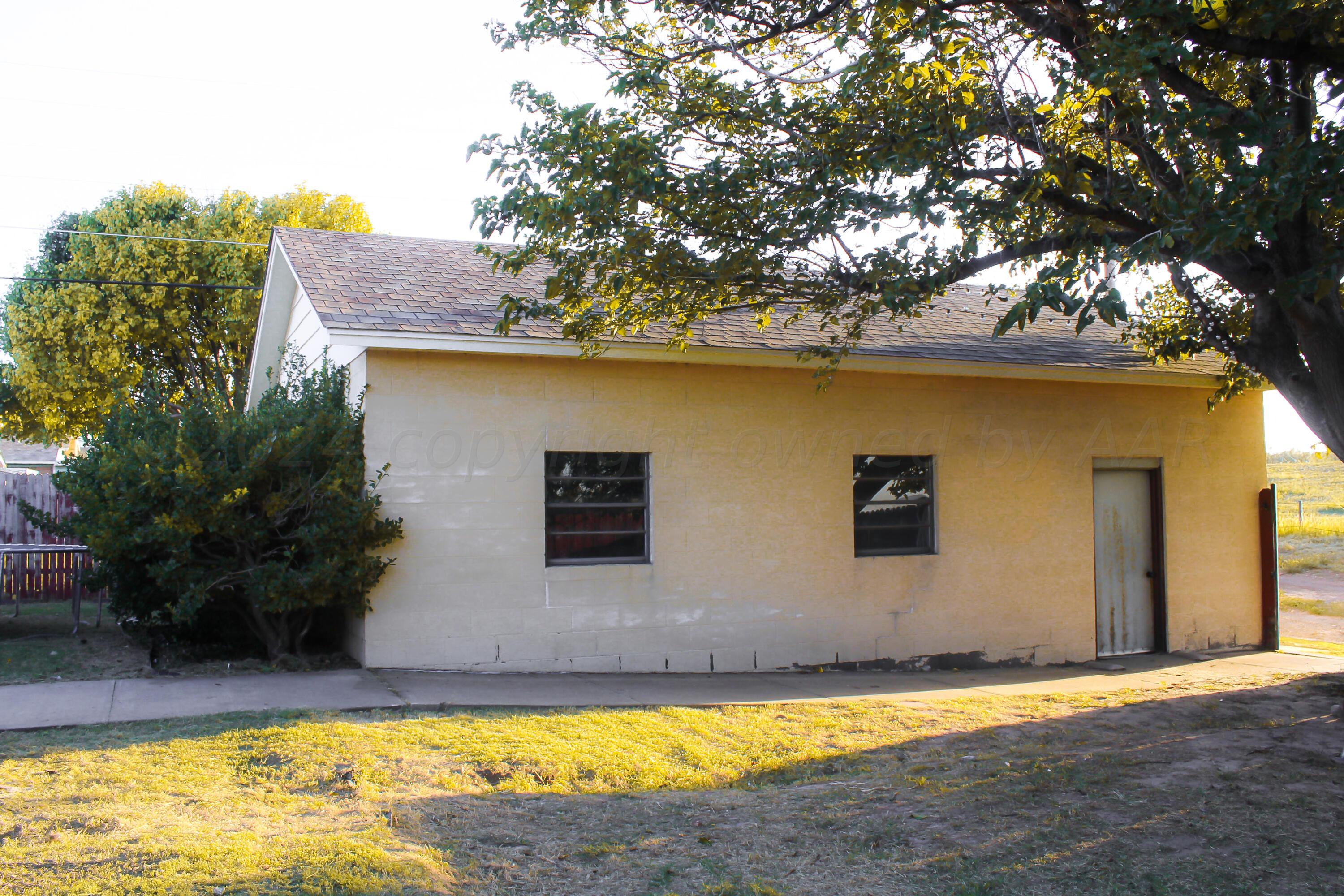 1111 E Elmore Street, Borger, Texas image 27