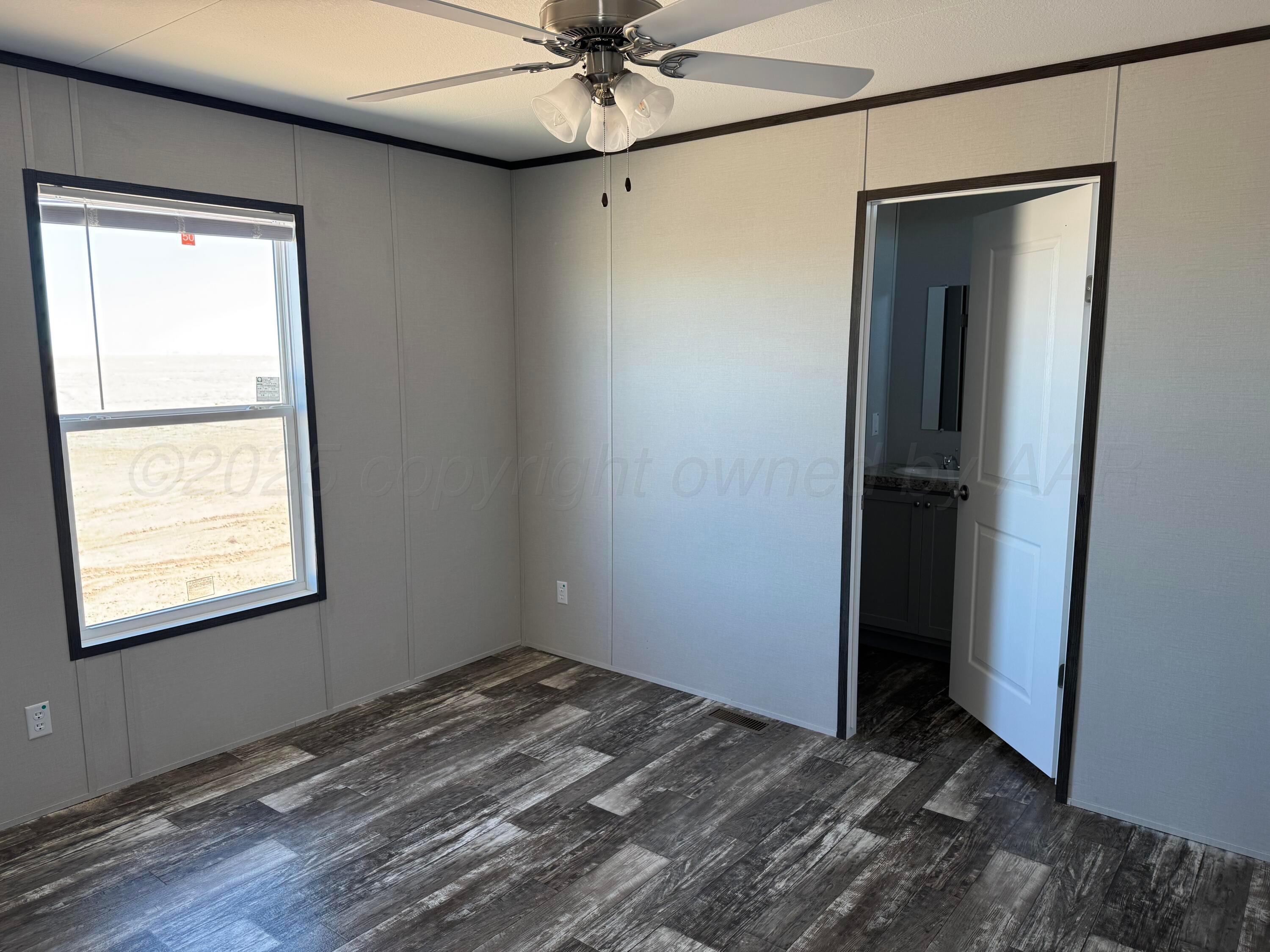 5680 N Abert Street, Channing, Texas image 9