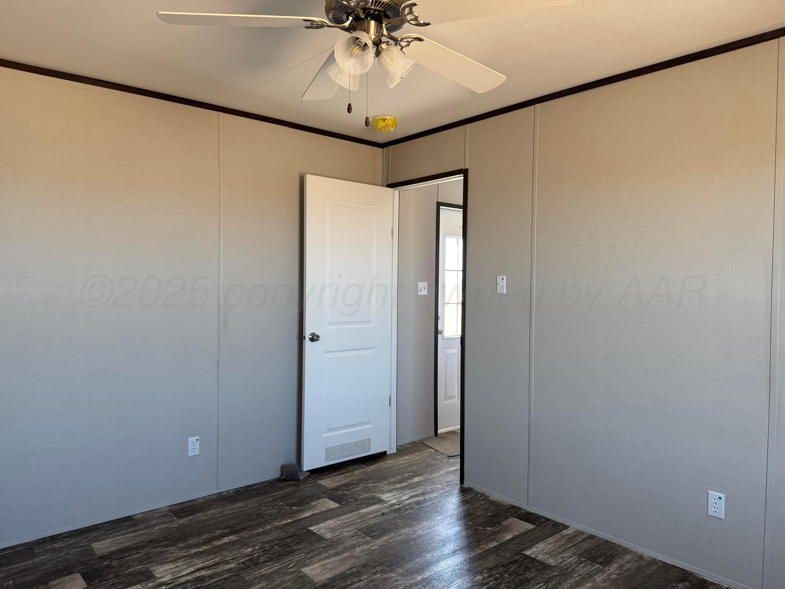 5680 N Abert Street, Channing, Texas image 10