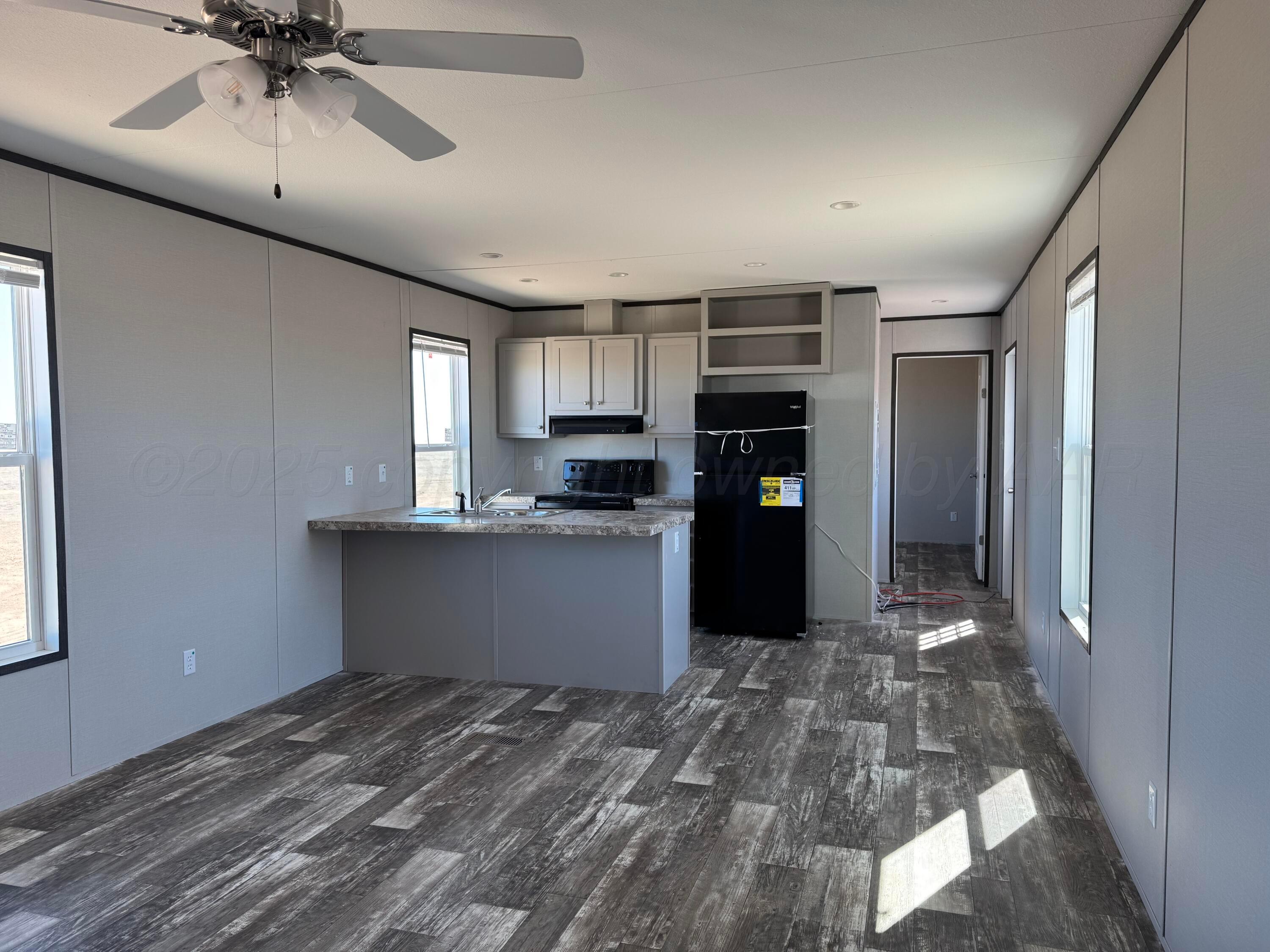 5680 N Abert Street, Channing, Texas image 6
