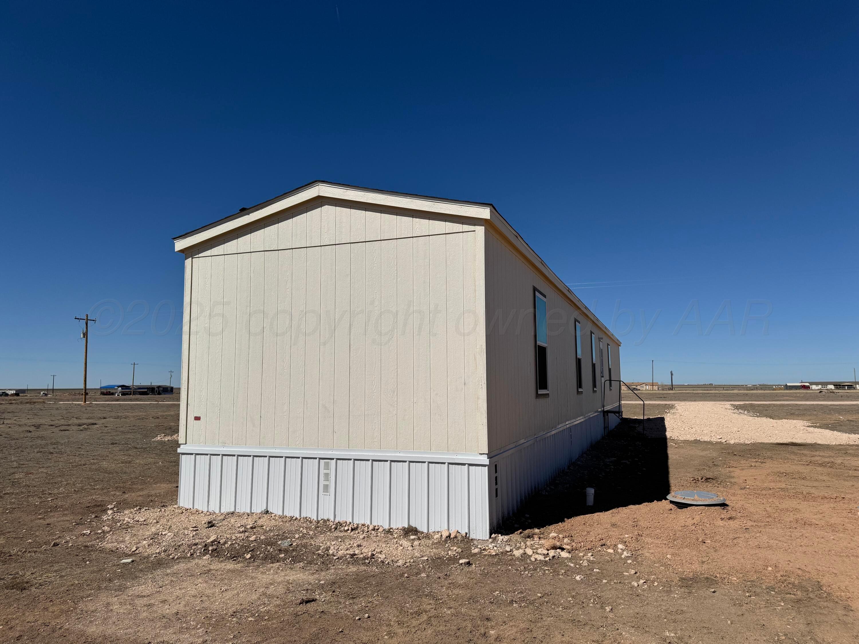 5680 N Abert Street, Channing, Texas image 2