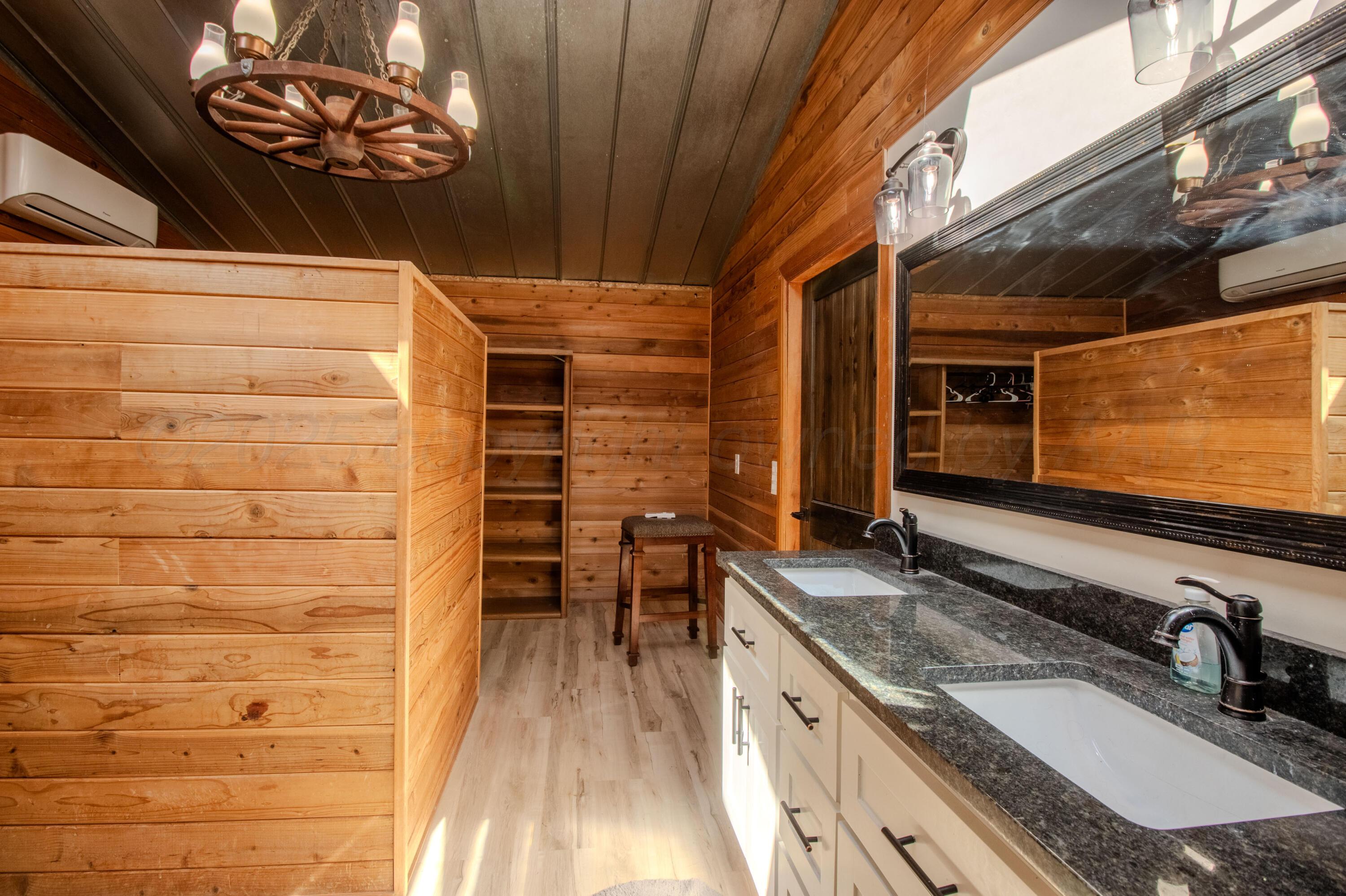 401 Ten Bears Trail, Howardwick, Idaho image 35