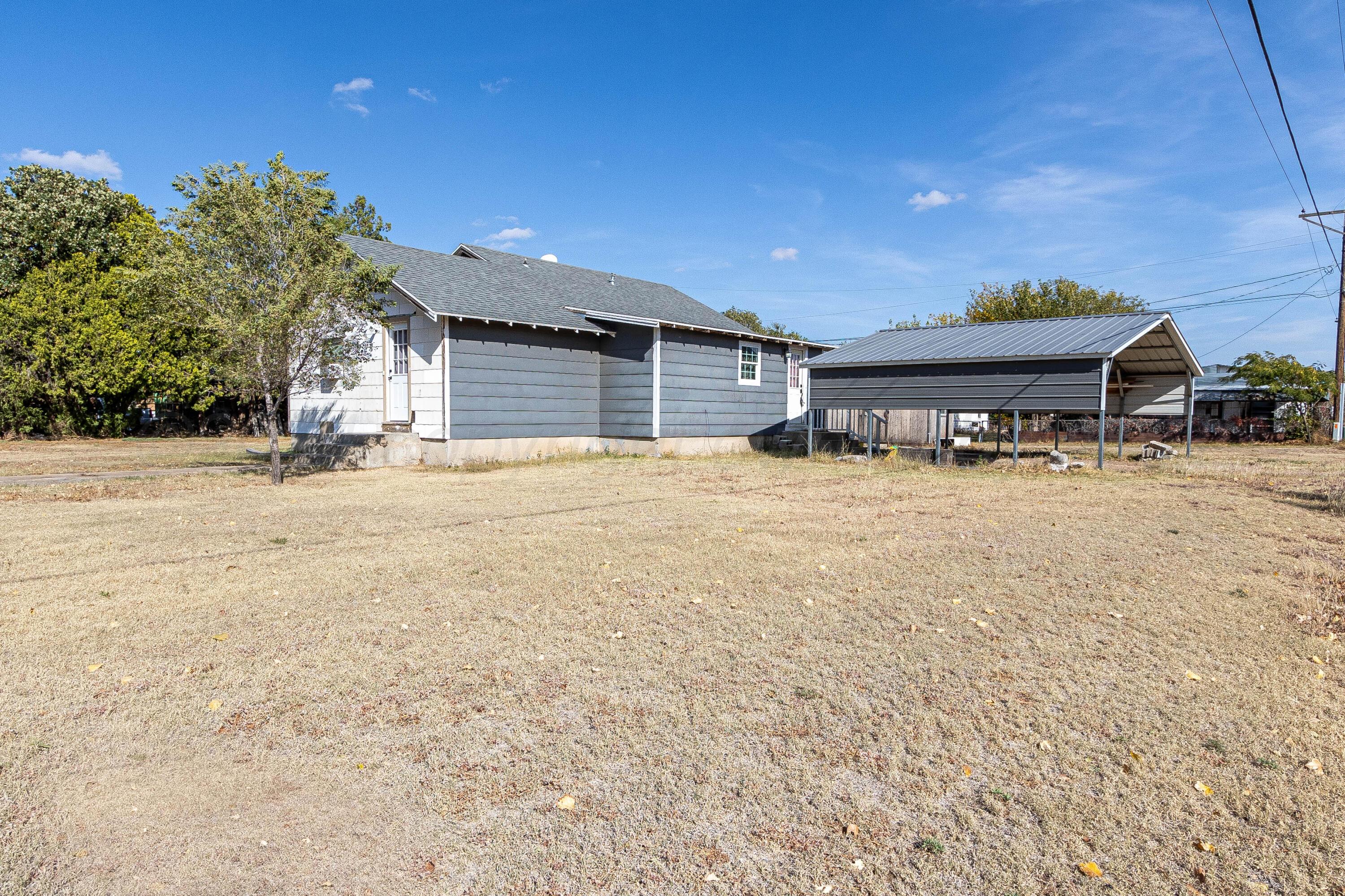 1001 Tascosa Trail, Fritch, Texas image 1