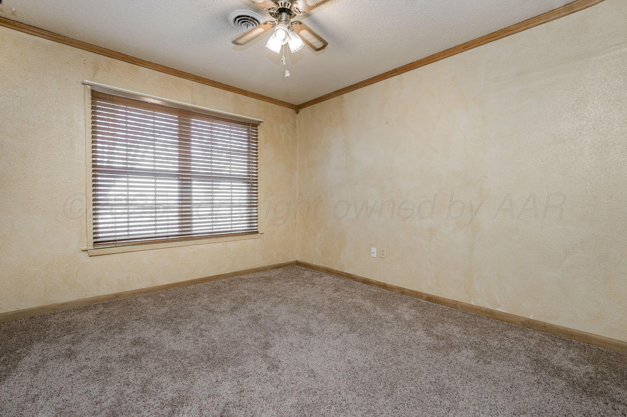 10596 Natural Gas Road, Stinnett, Pennsylvania image 15