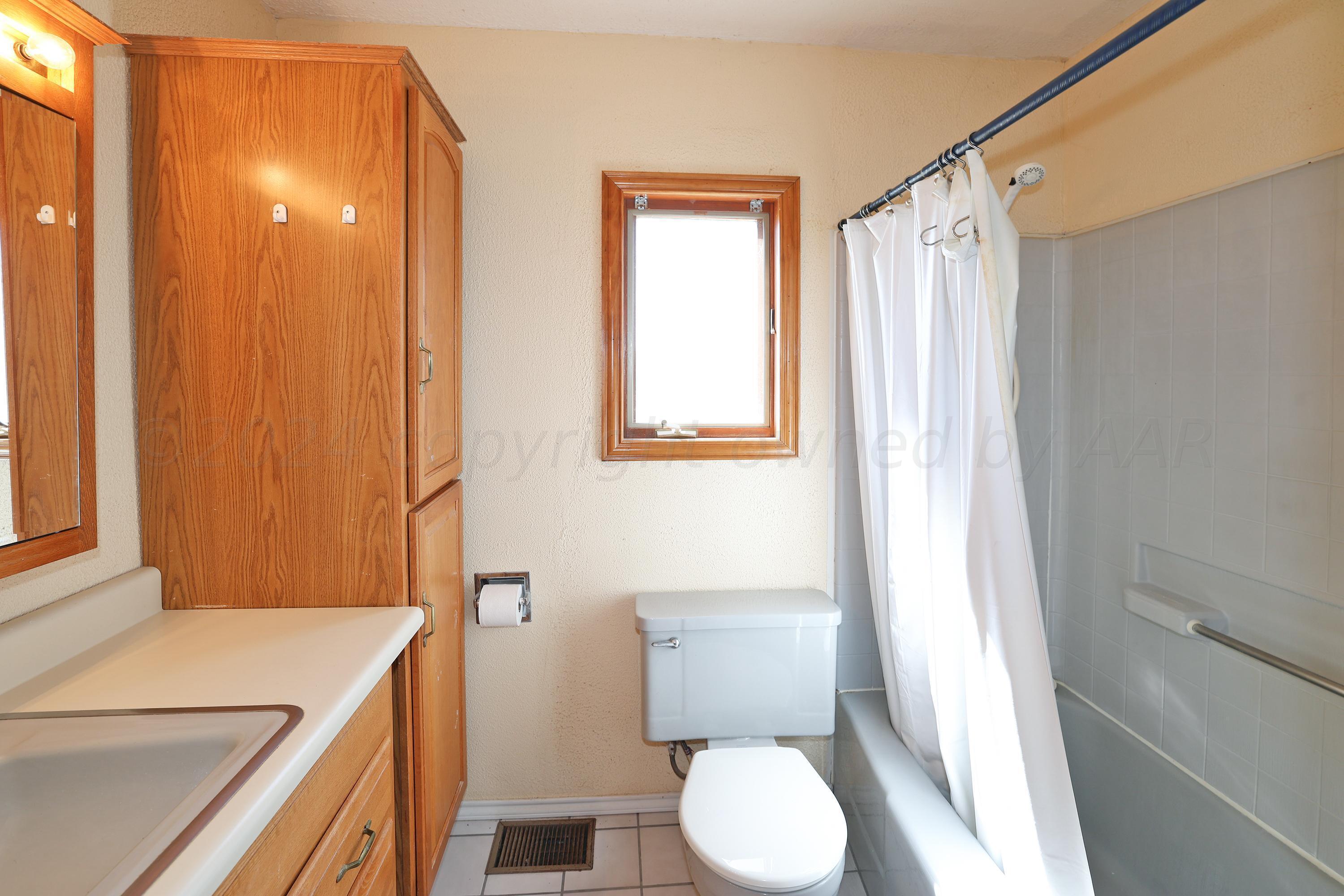 301 W 10th Street, Stinnett, Alaska image 14