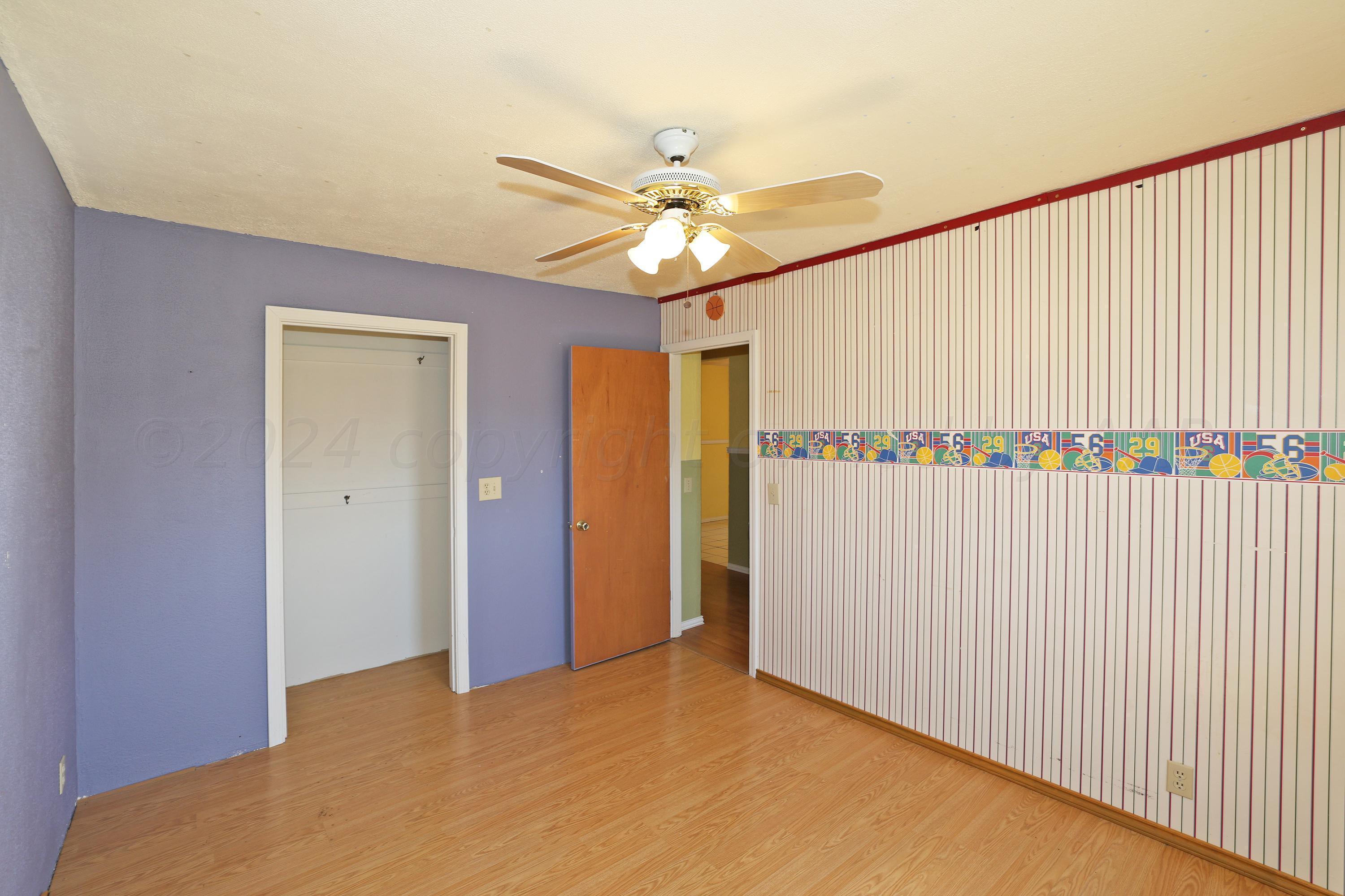 301 W 10th Street, Stinnett, Alaska image 19