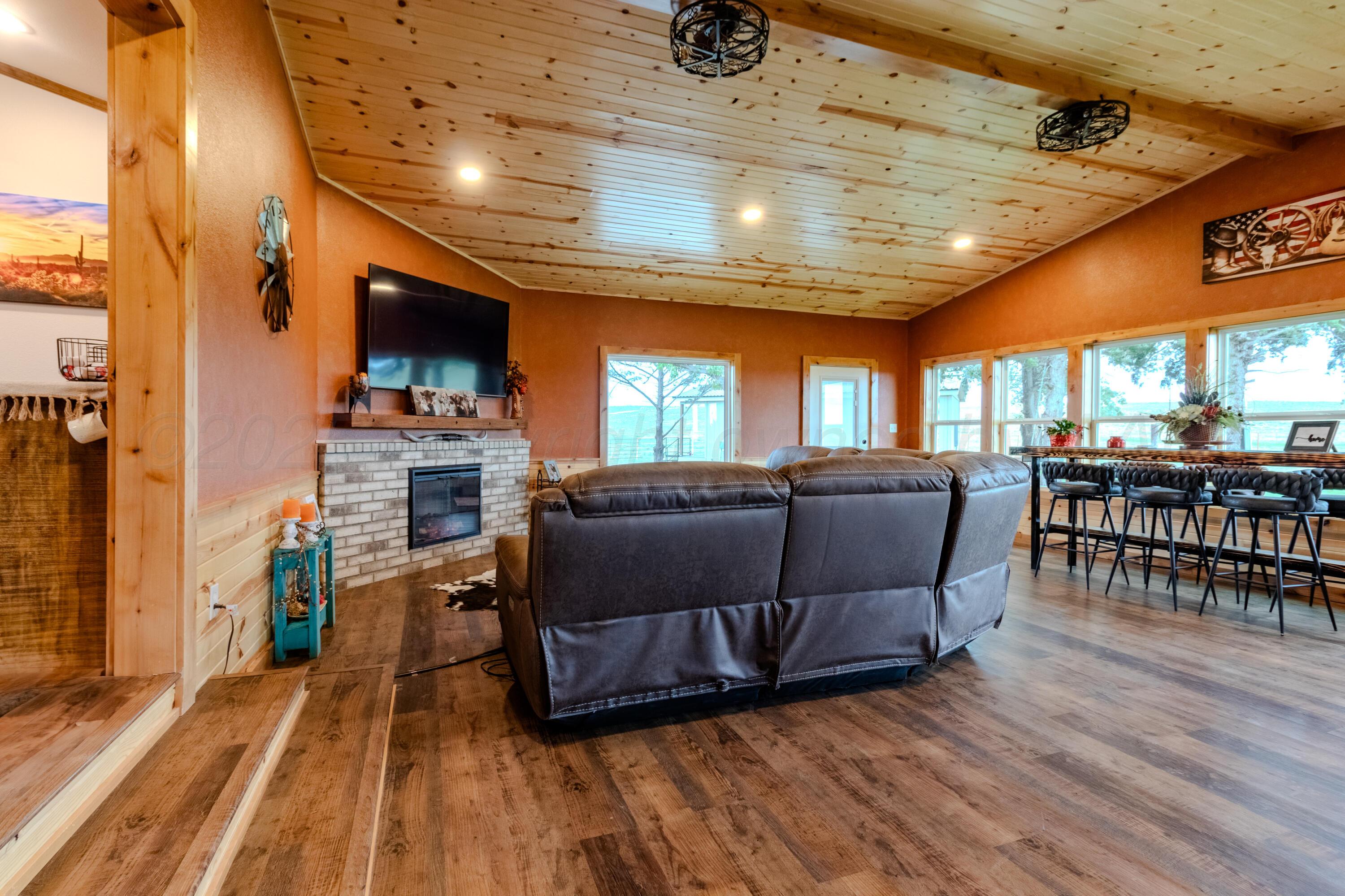 10825 N Hickory Trail, Canadian, Alaska image 27