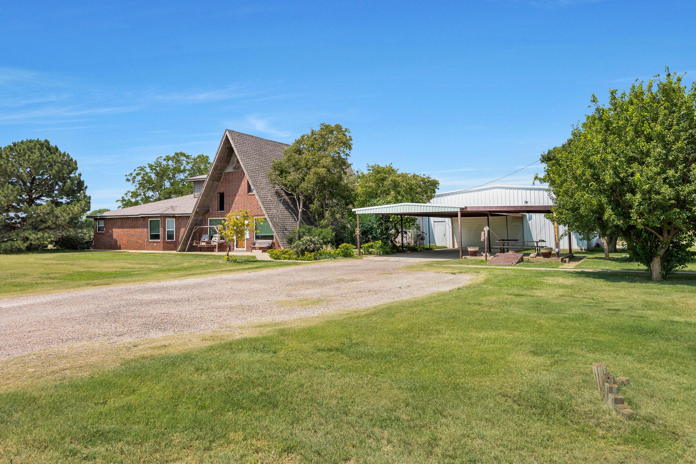 1077 Co Rd L, Panhandle, Texas image 6