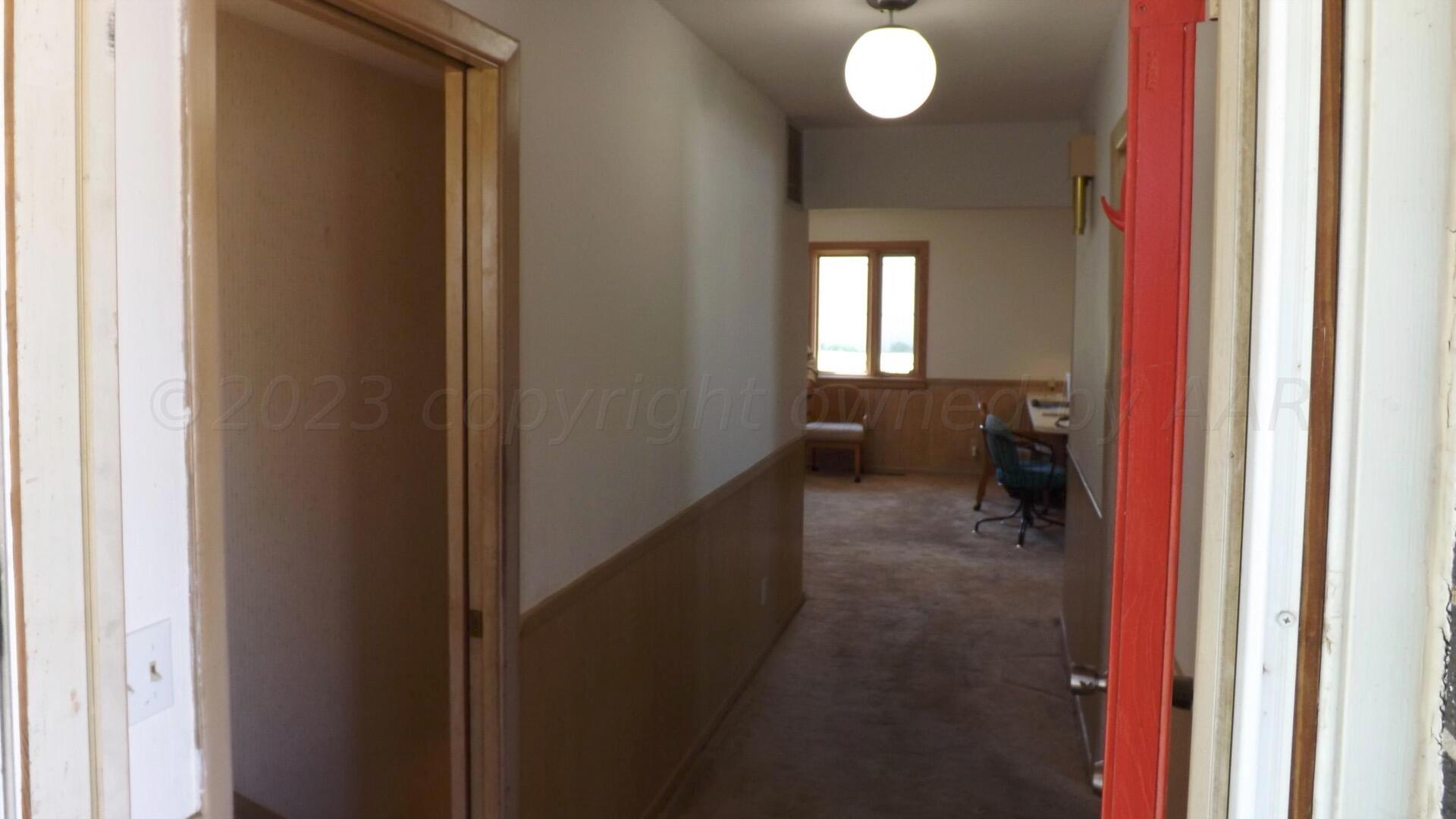 107 W Moorman Street, Texhoma, Texas image 24