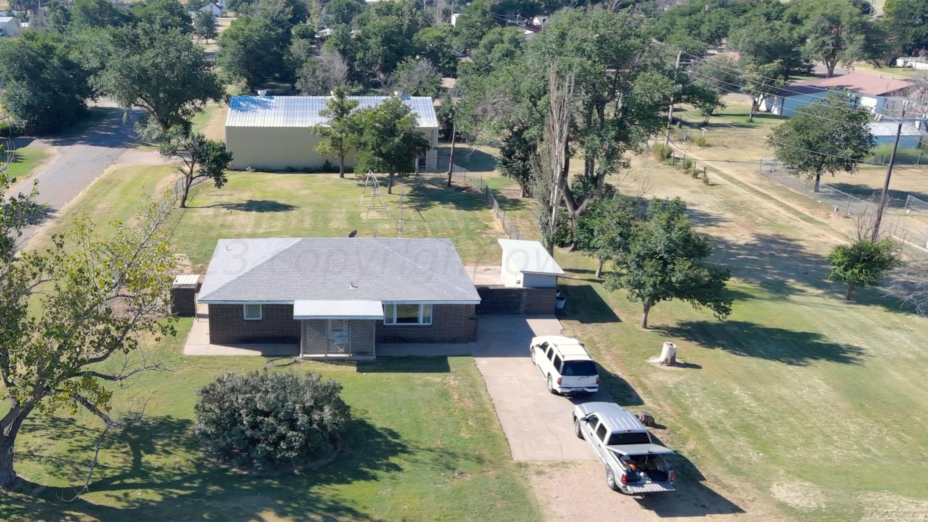 107 W Moorman Street, Texhoma, Texas image 3